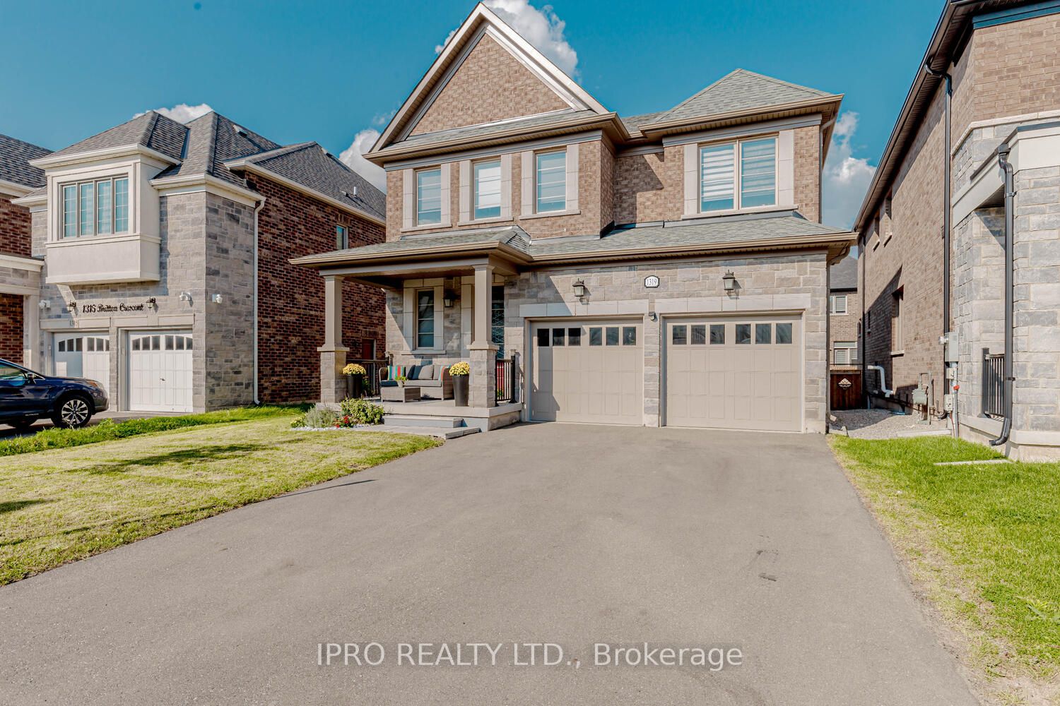 1319 Britton Cres