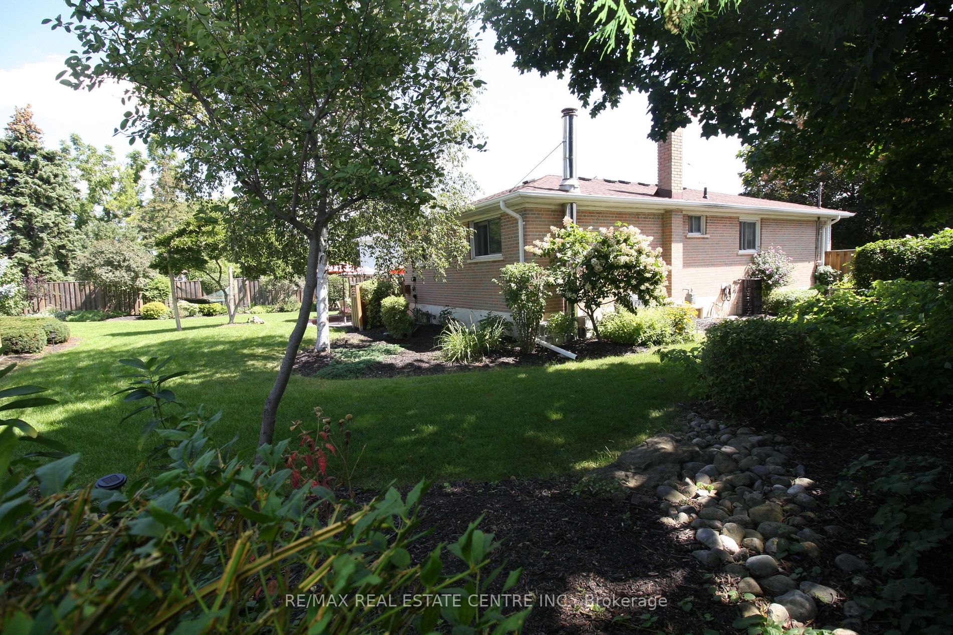 67 Dawson Crescent
