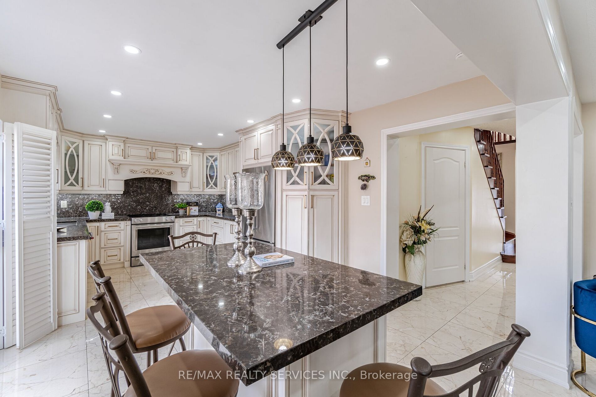 11 Briardale Road