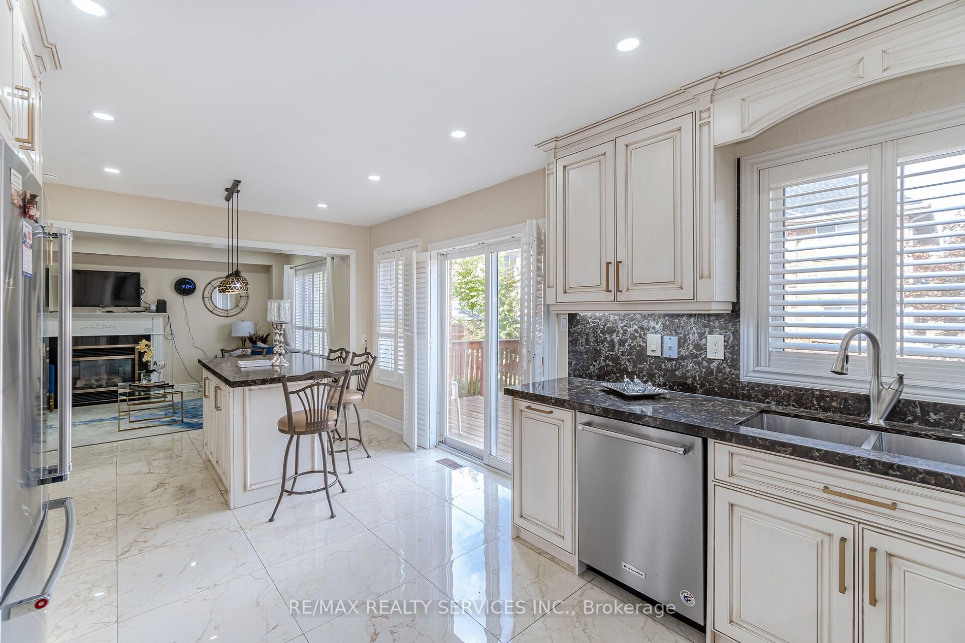 11 Briardale Road