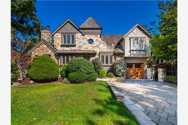 231 Grenview Blvd S, Toronto