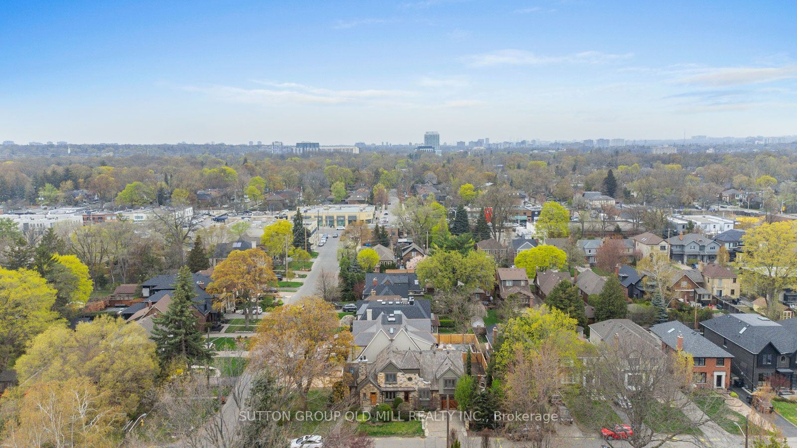 231 Grenview Blvd S