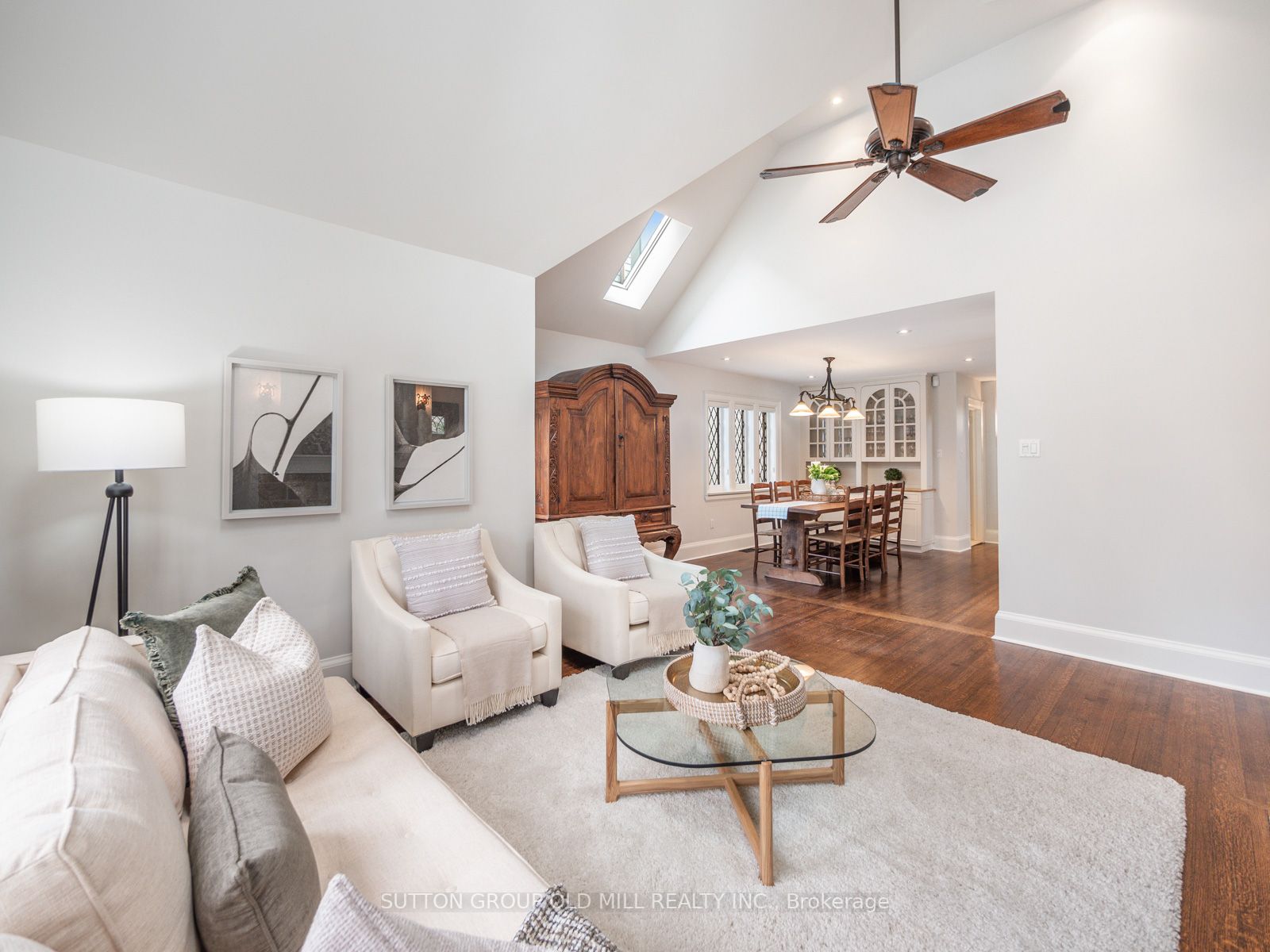 231 Grenview Blvd S