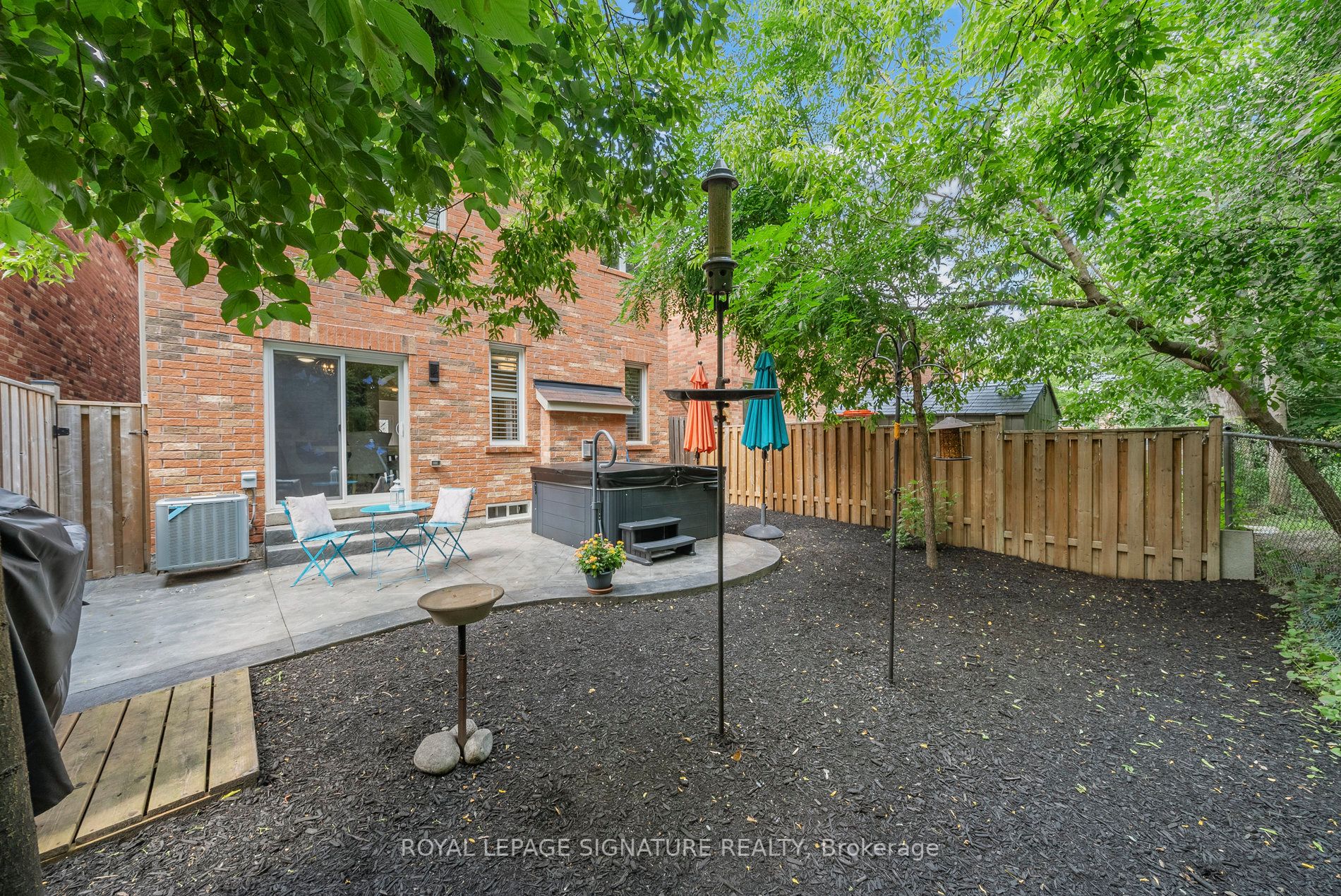 9 Isaac Devins Blvd