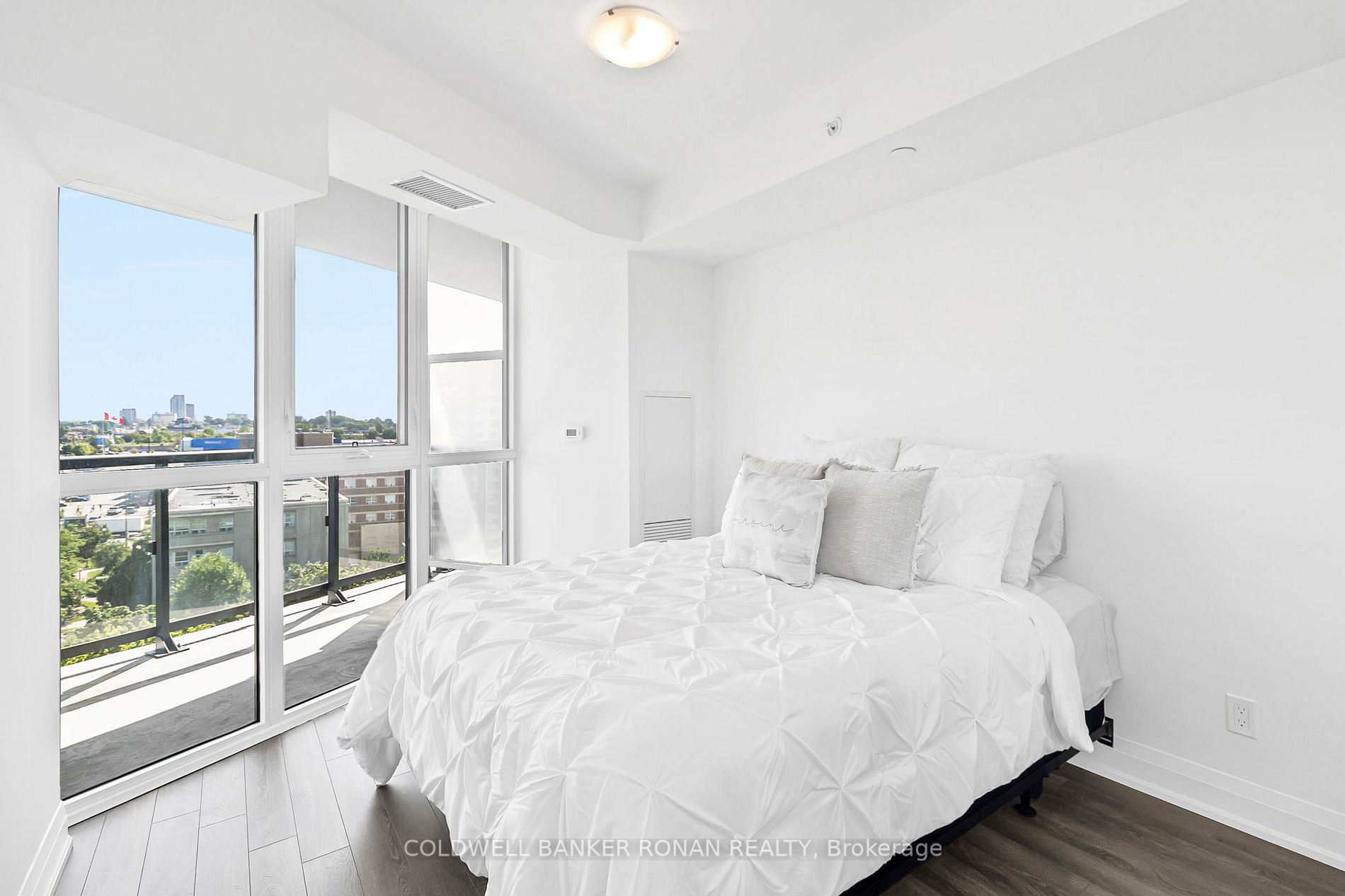 1461 Lawrence Ave W, #1006