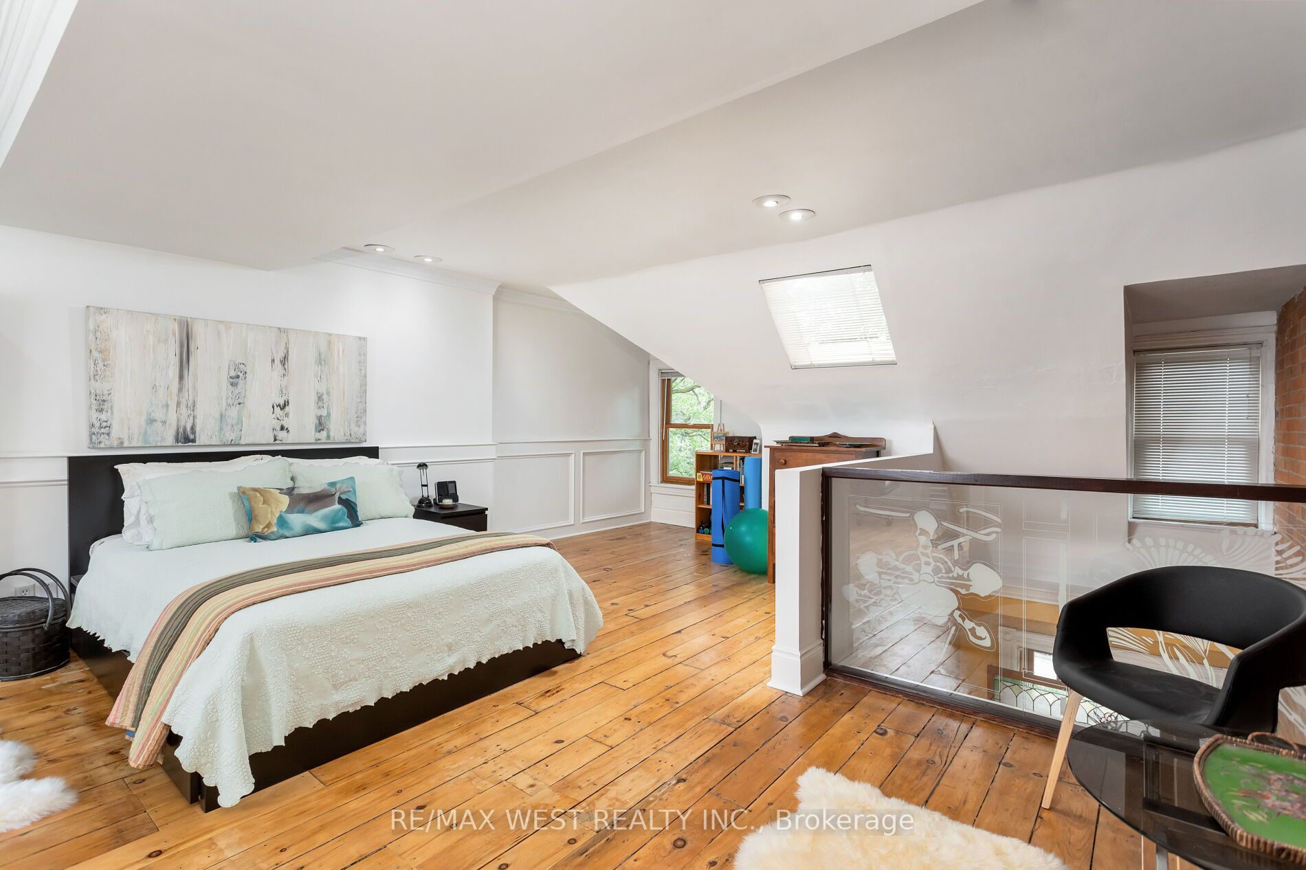 14 Melbourne Ave