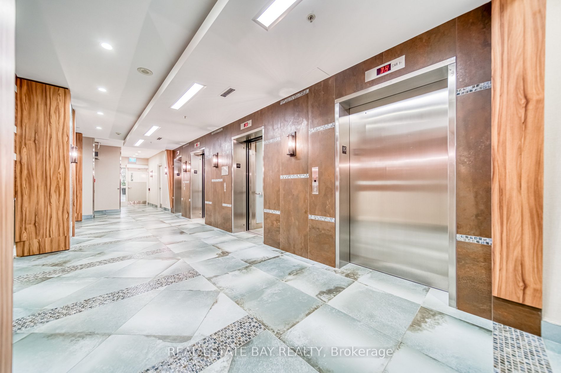 165 Legion Rd N, #1426