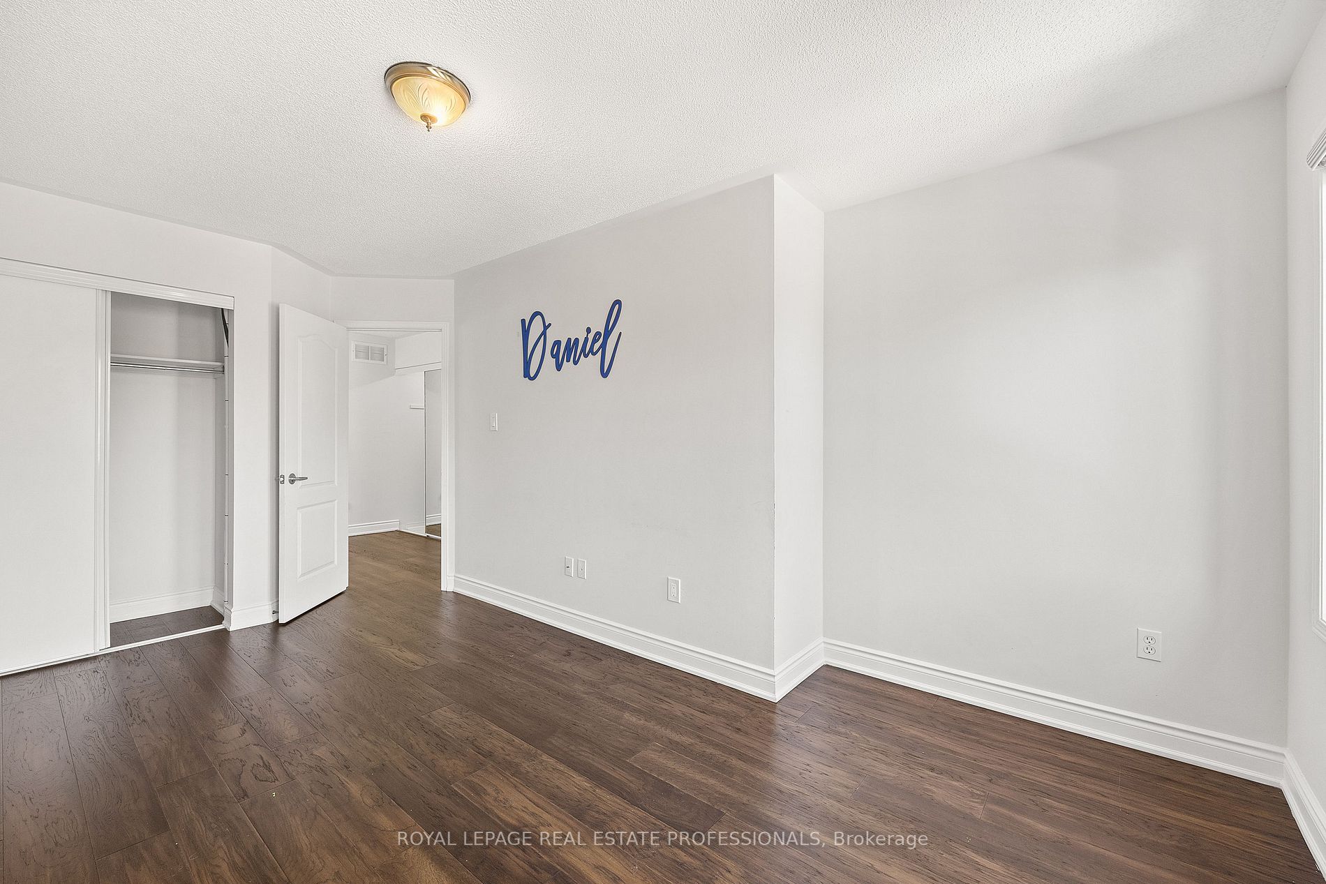 31 Lake Louise Drive