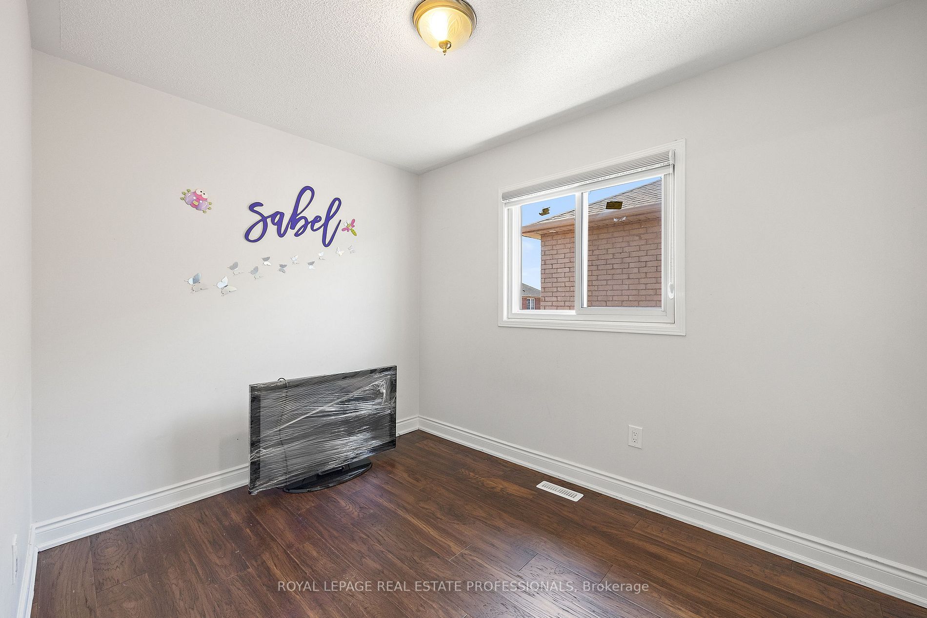 31 Lake Louise Drive