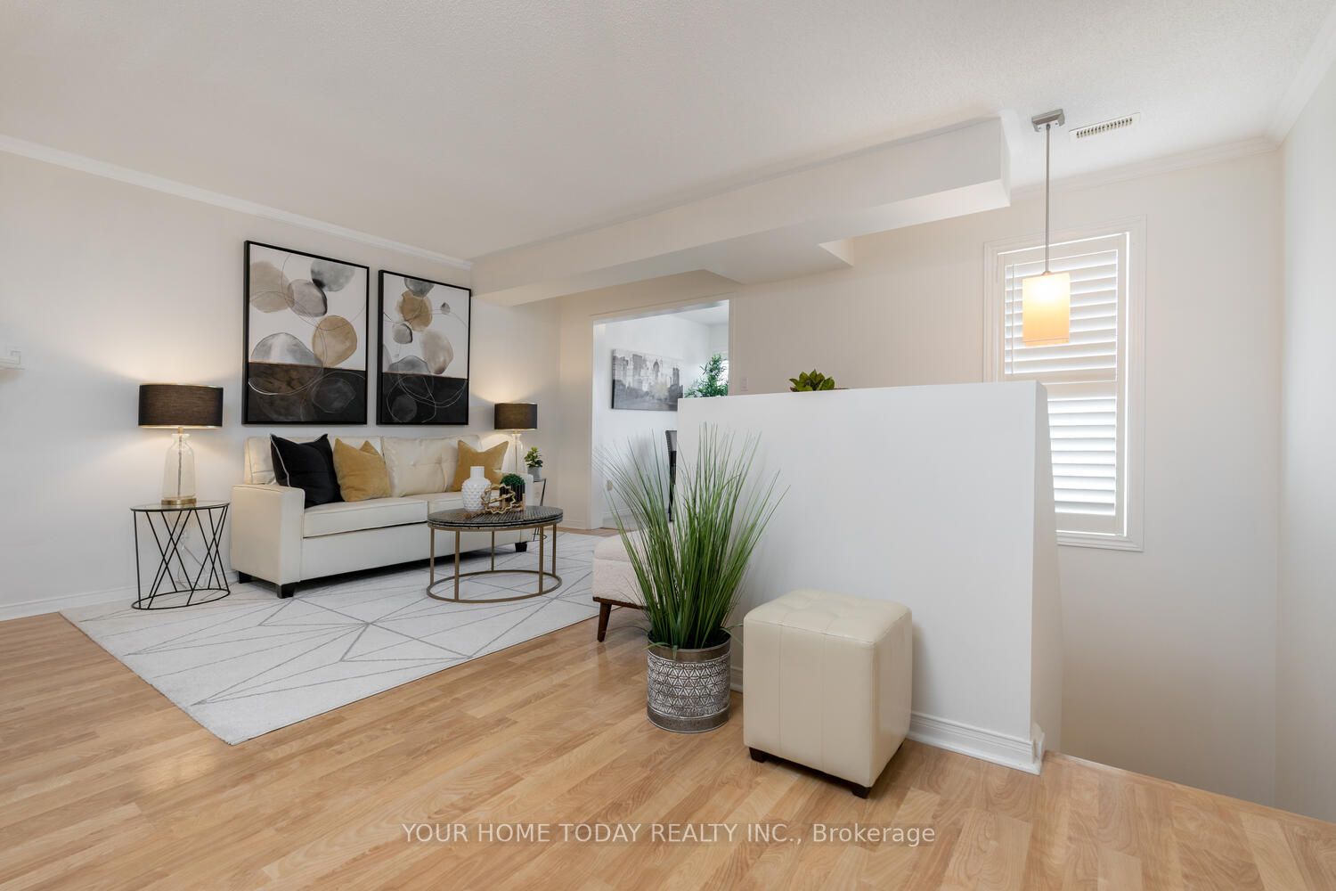 9A Robert Lane, #24