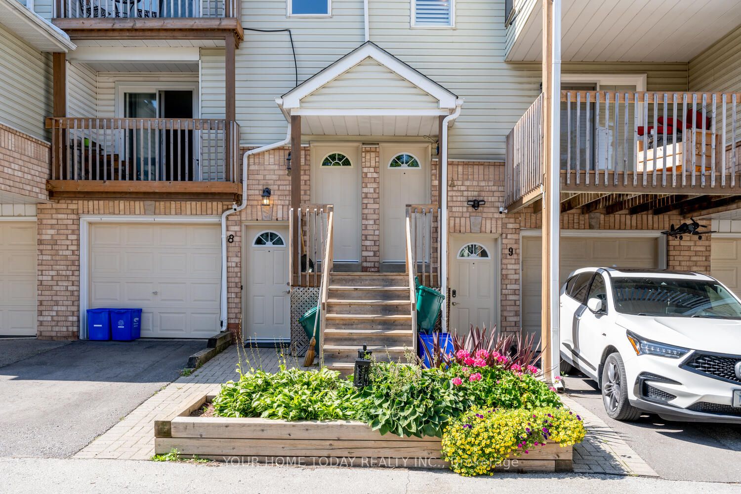 9A Robert Lane, #24