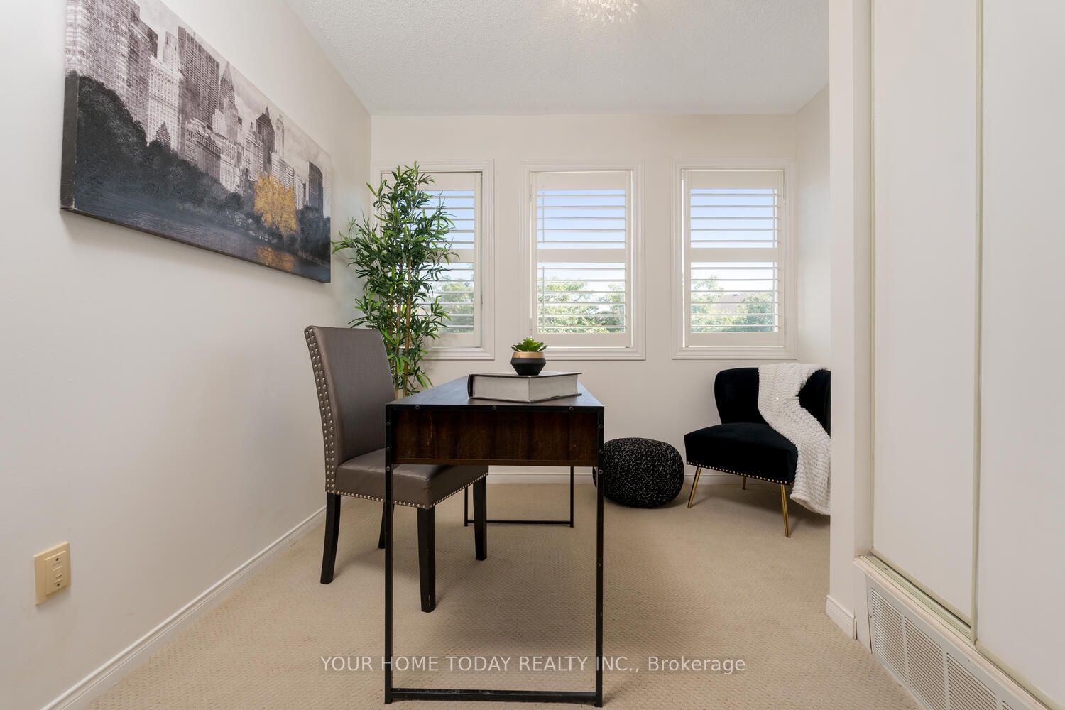 9A Robert Lane, #24
