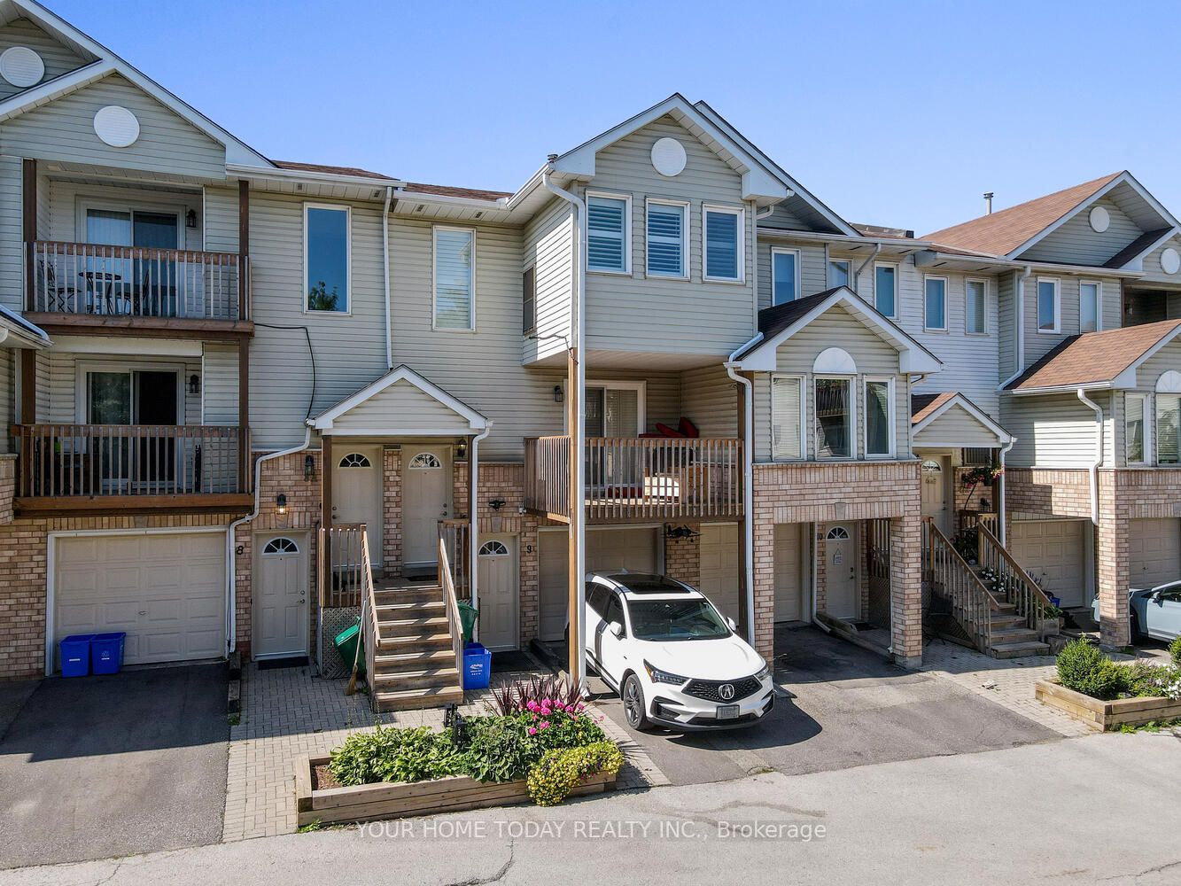 9A Robert Lane, #24
