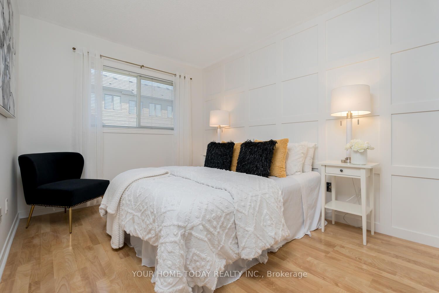 9A Robert Lane, #24