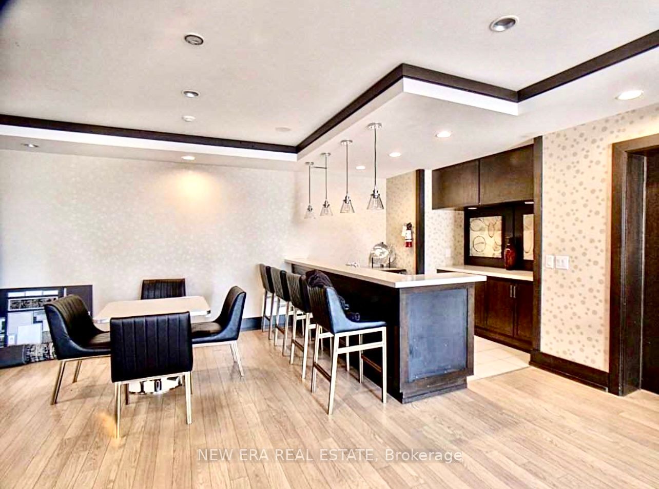 1070 Sheppard Ave W, #217