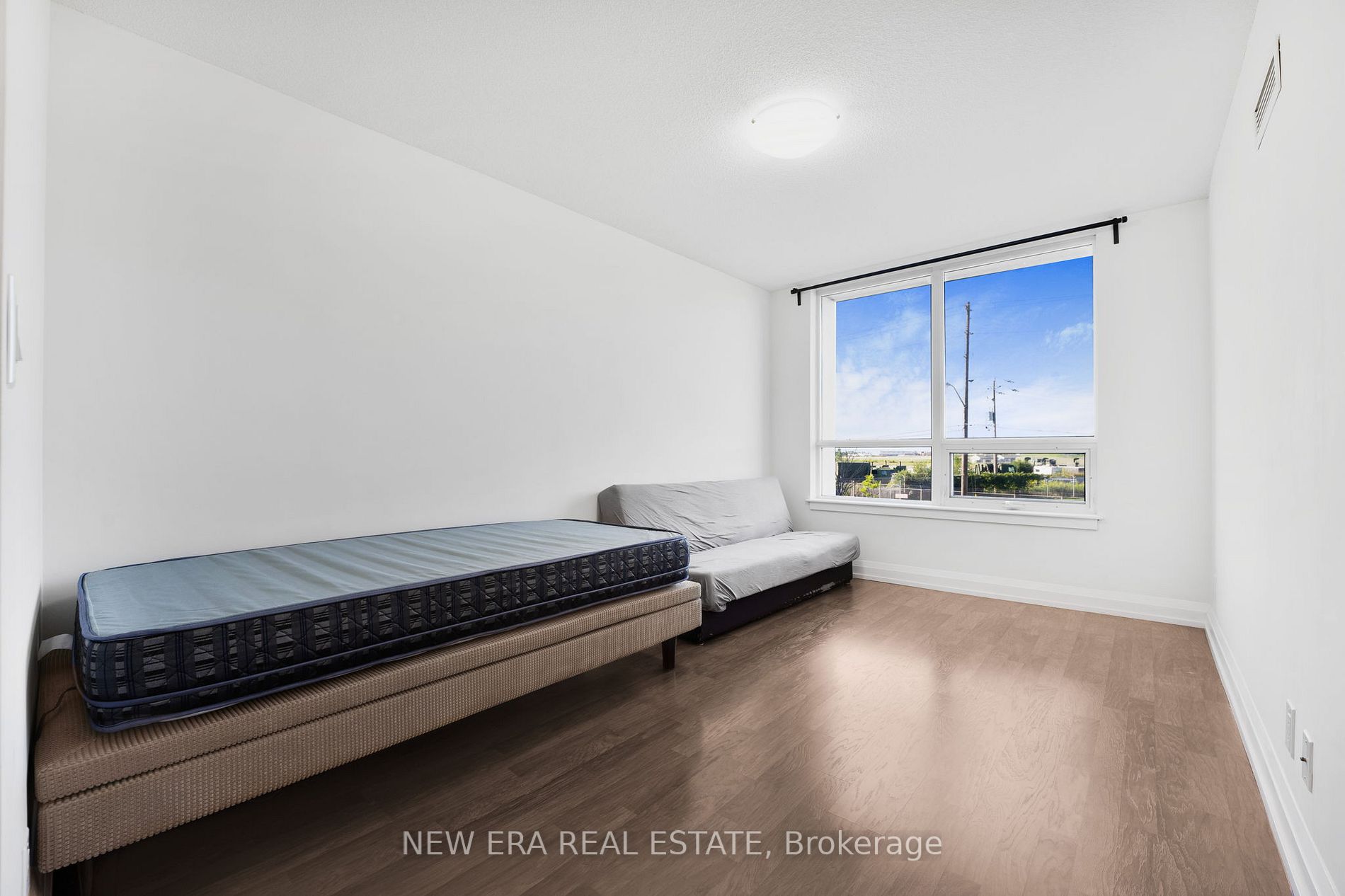 1070 Sheppard Ave W, #217