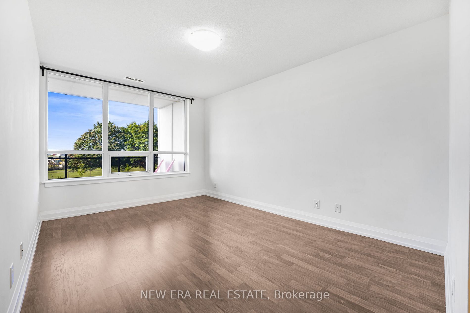 1070 Sheppard Ave W, #217