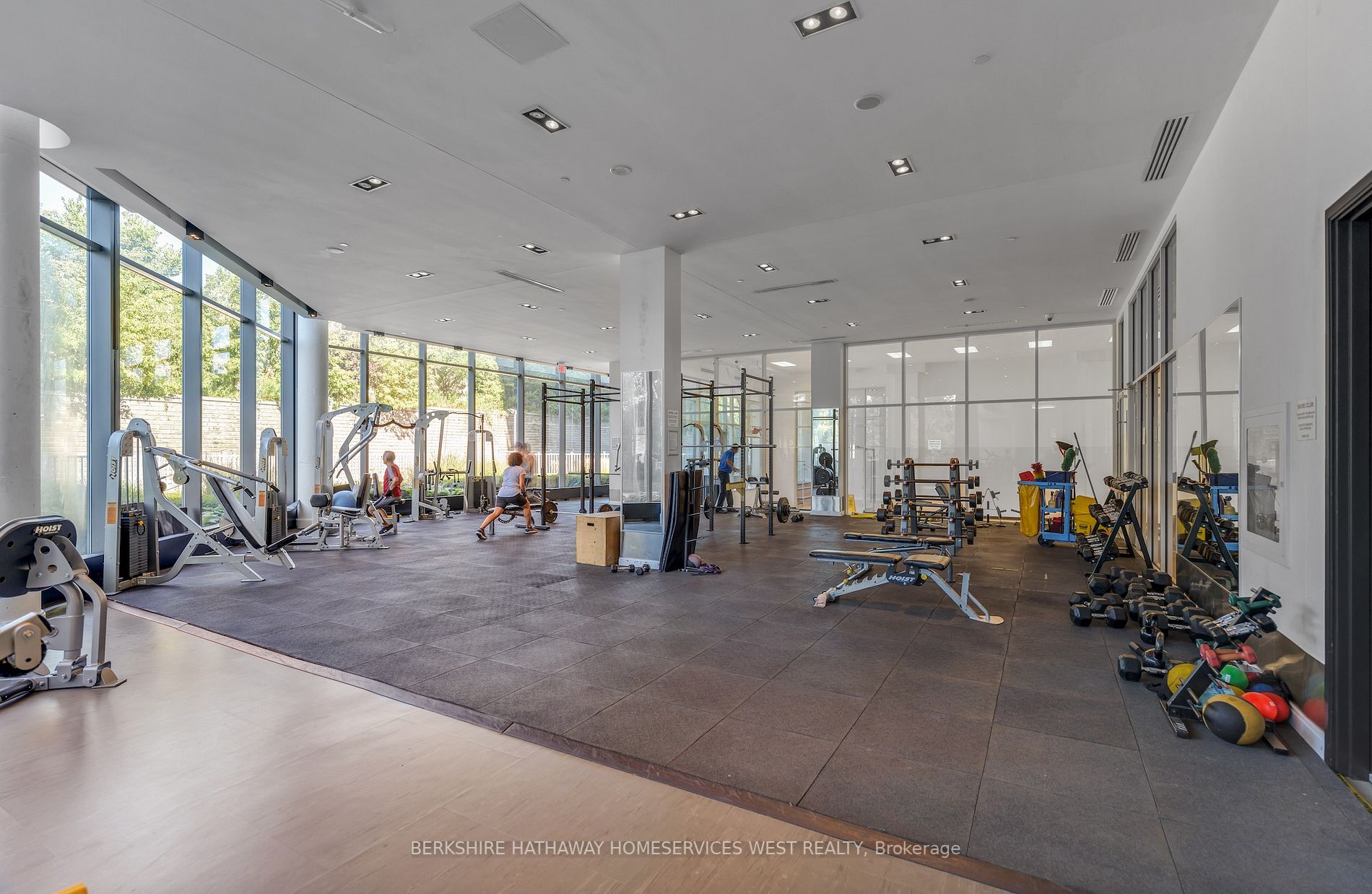 90 Park Lawn Rd, #2802