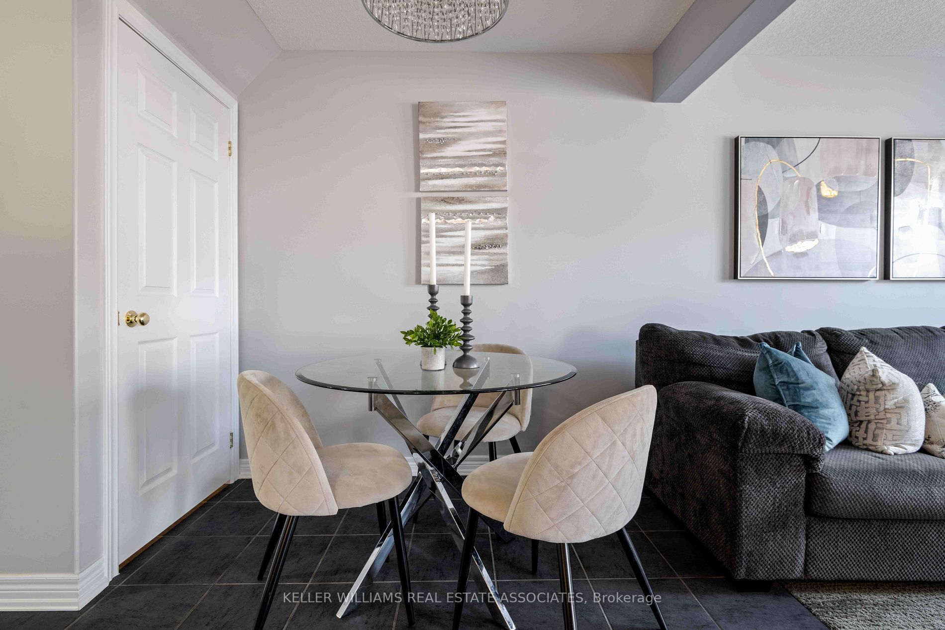 124 Parkinson Cres, #37