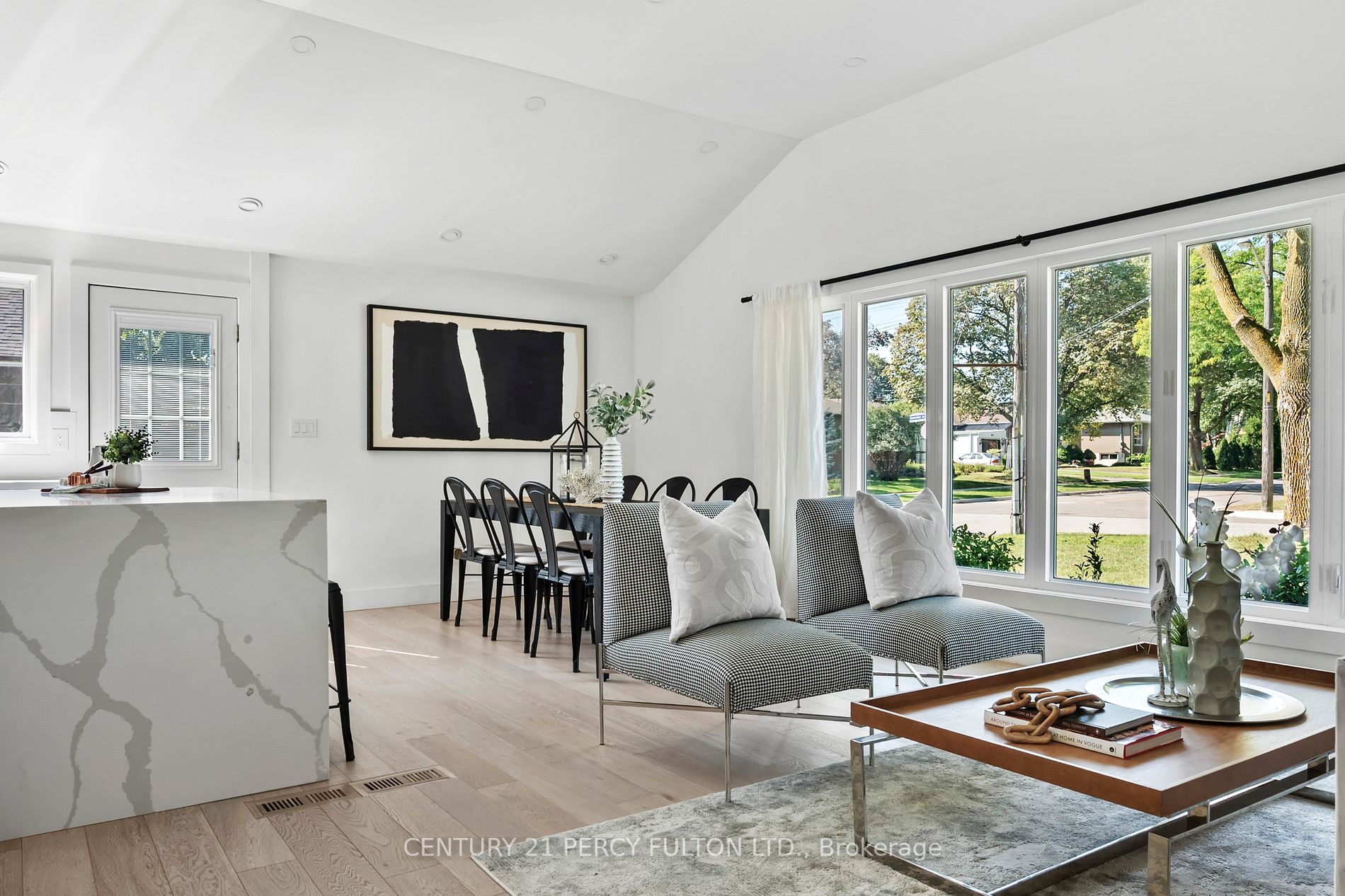 157 Inverdon Rd