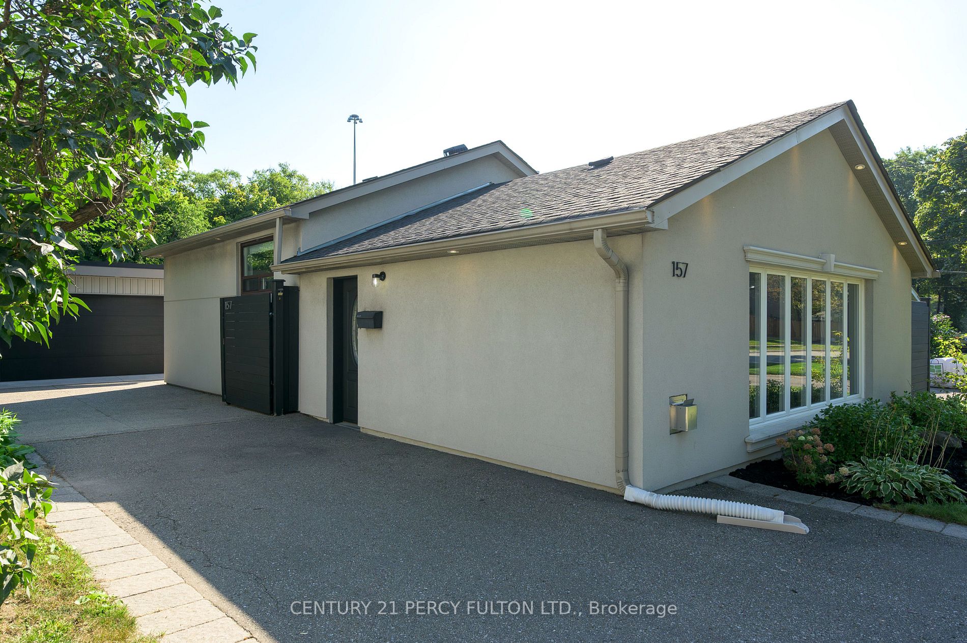 157 Inverdon Rd