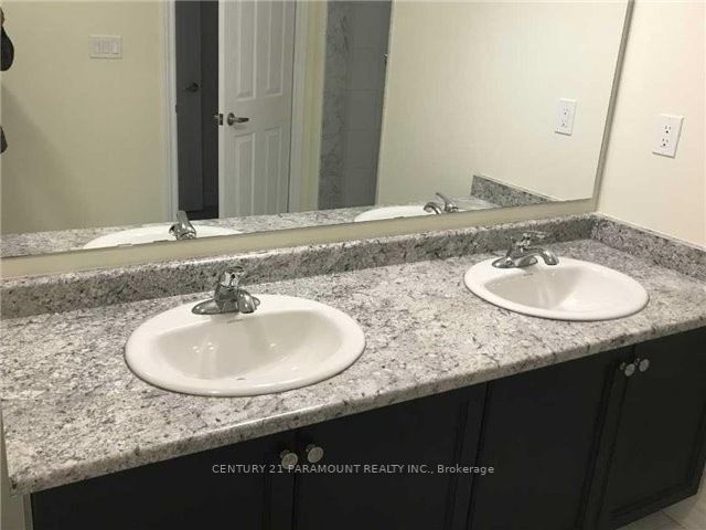 35 Doris Pawley Cres