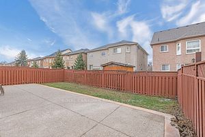 19 Outlook Ave
