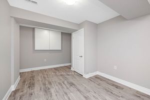 19 Outlook Ave