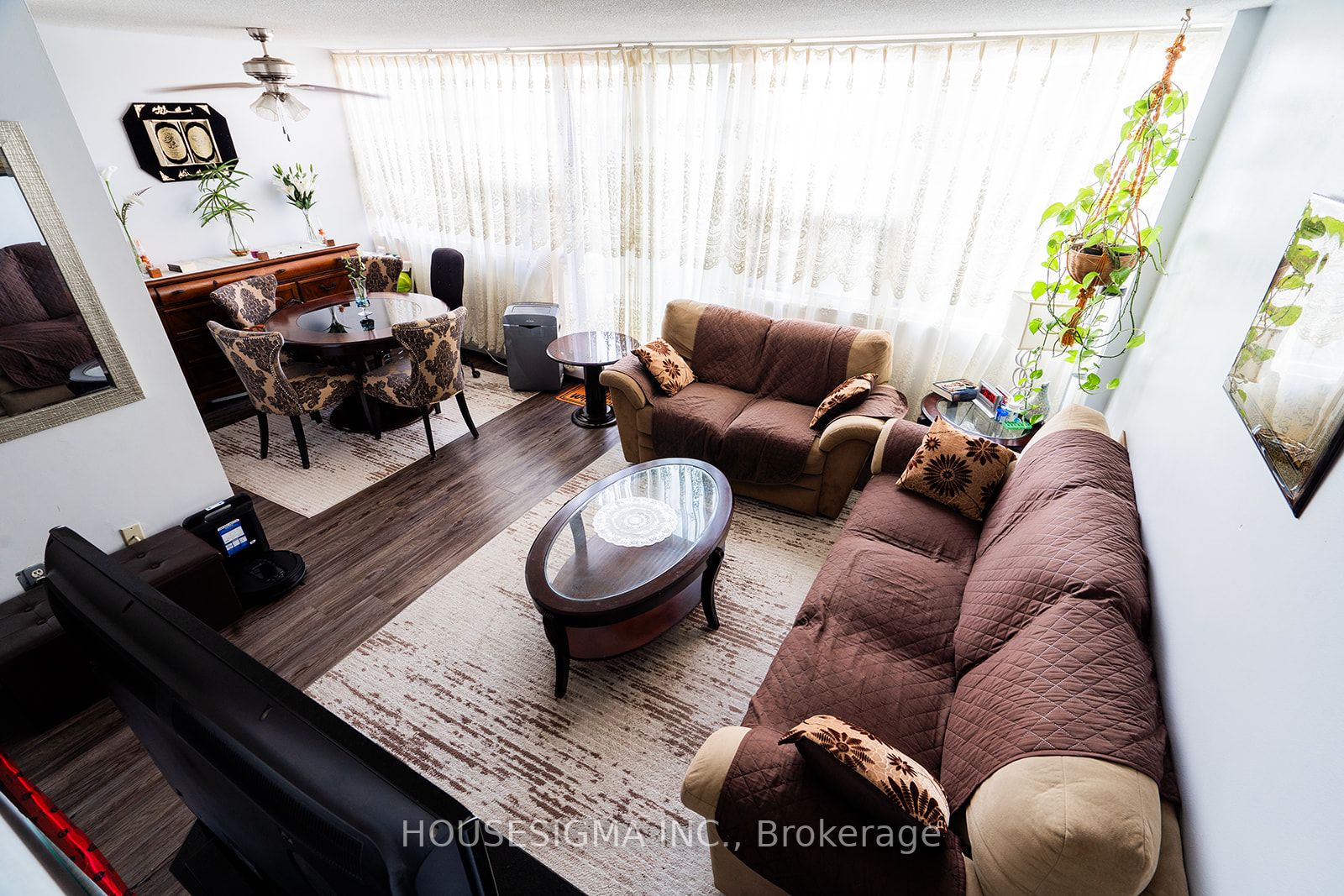 2121 Roche Crt, #712