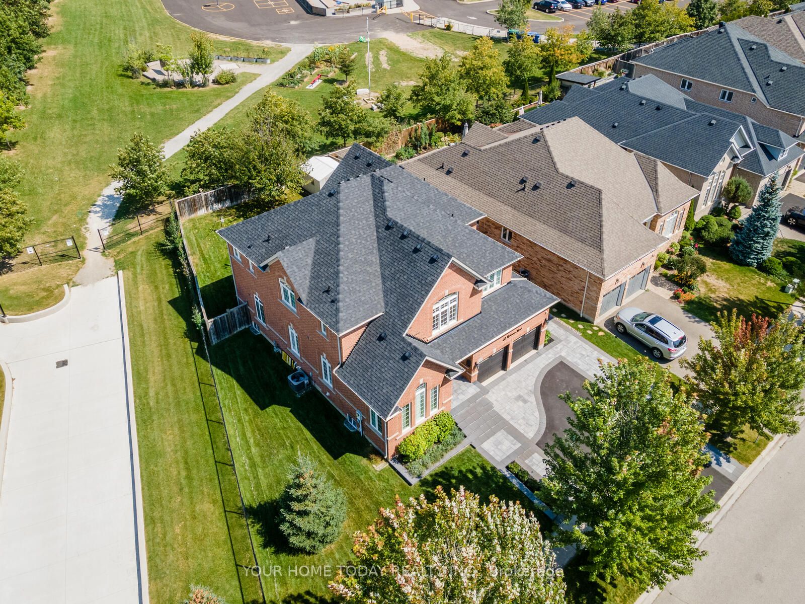 51 Robinson Rd
