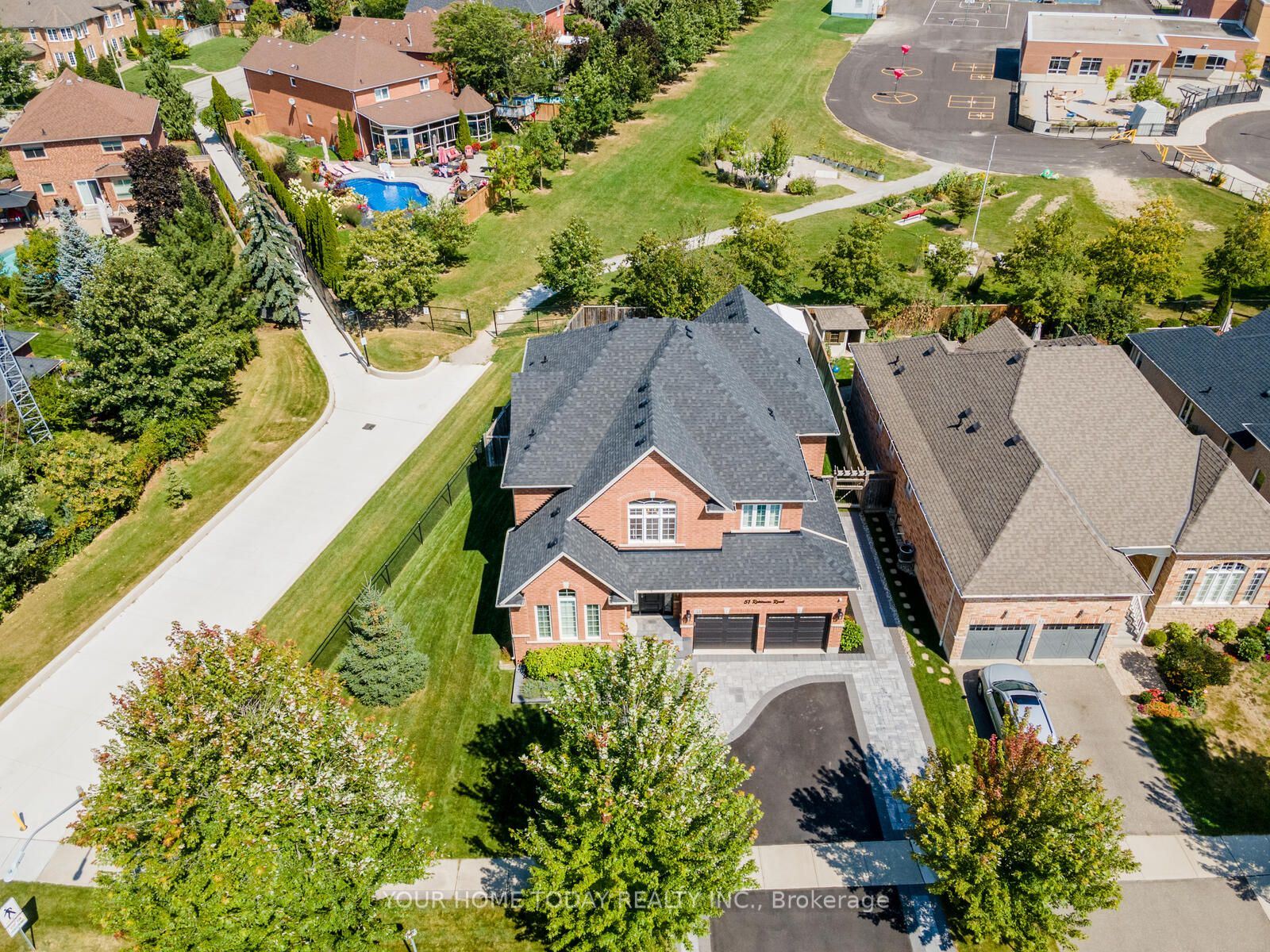 51 Robinson Rd