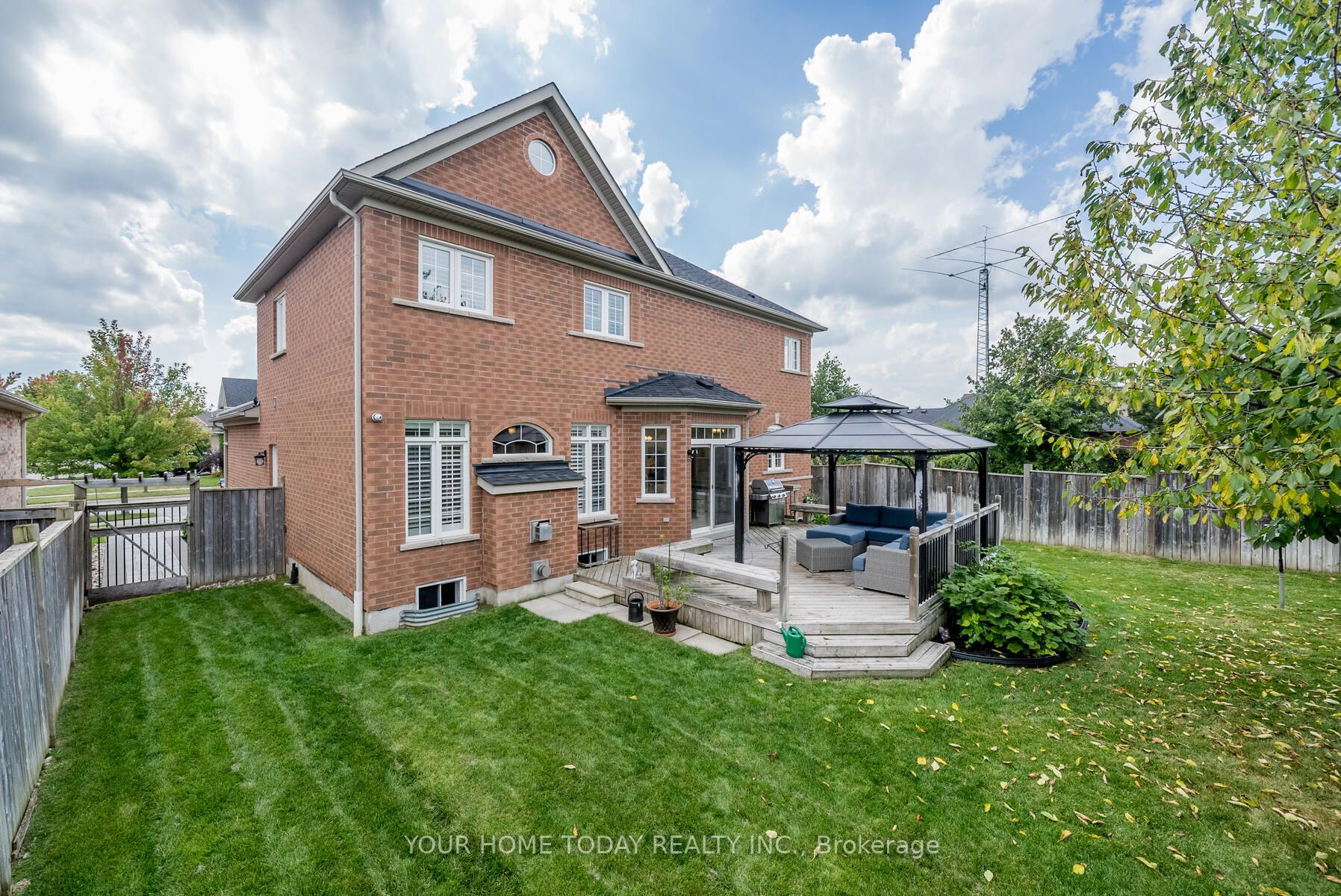 51 Robinson Rd