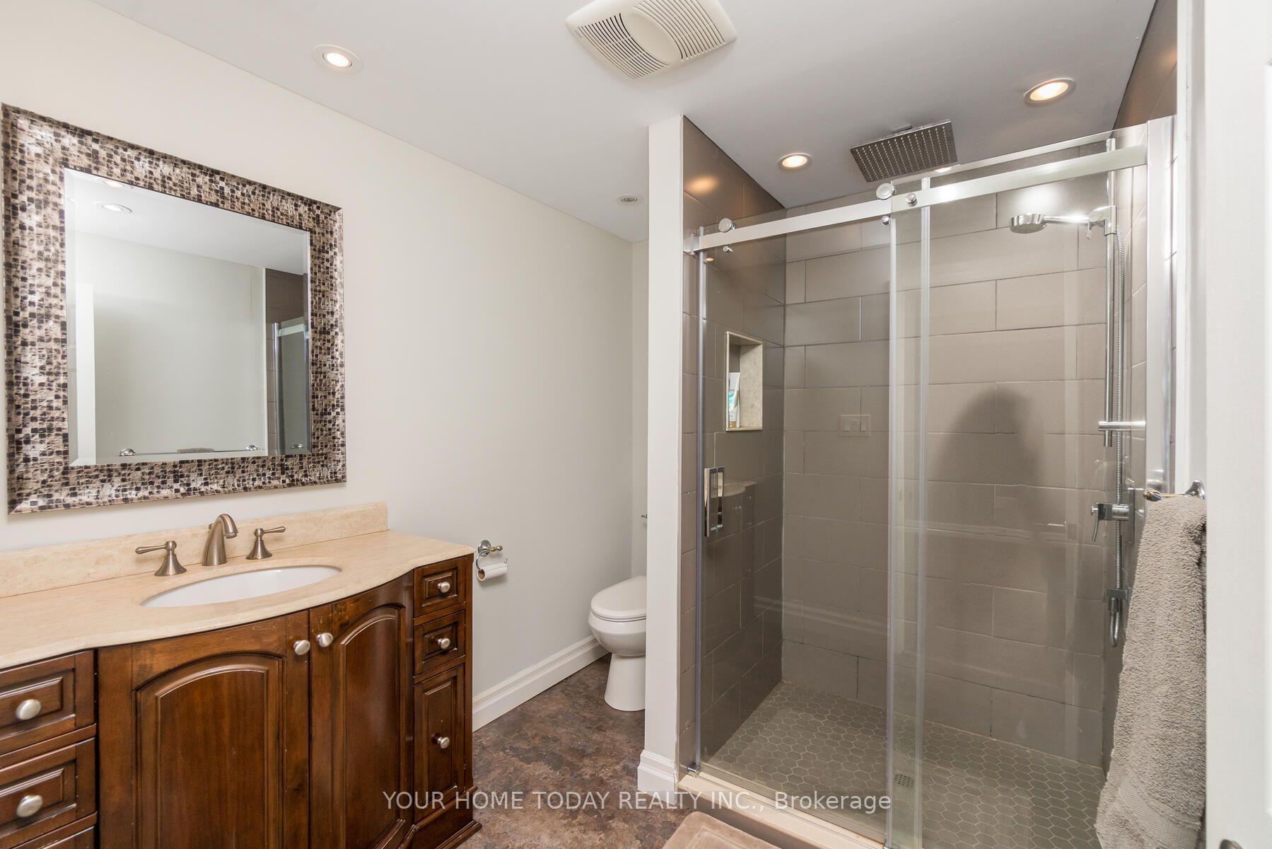51 Robinson Rd