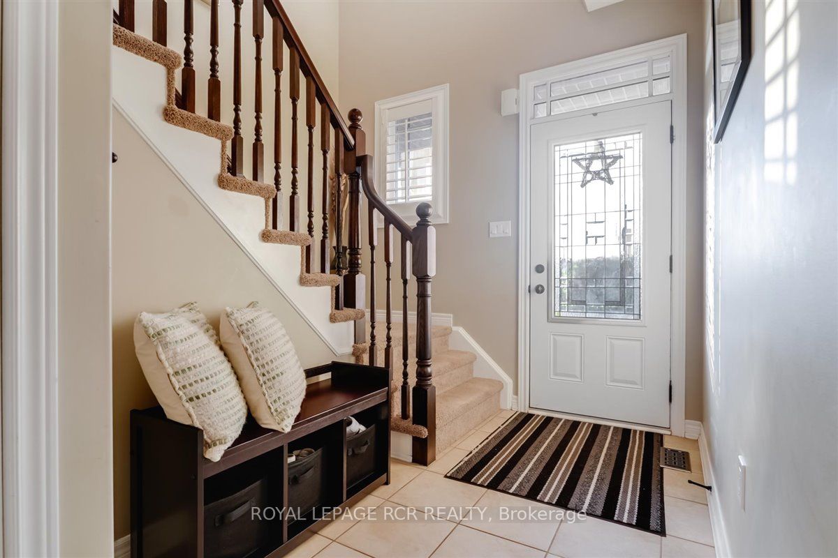 2 Hutchison Court