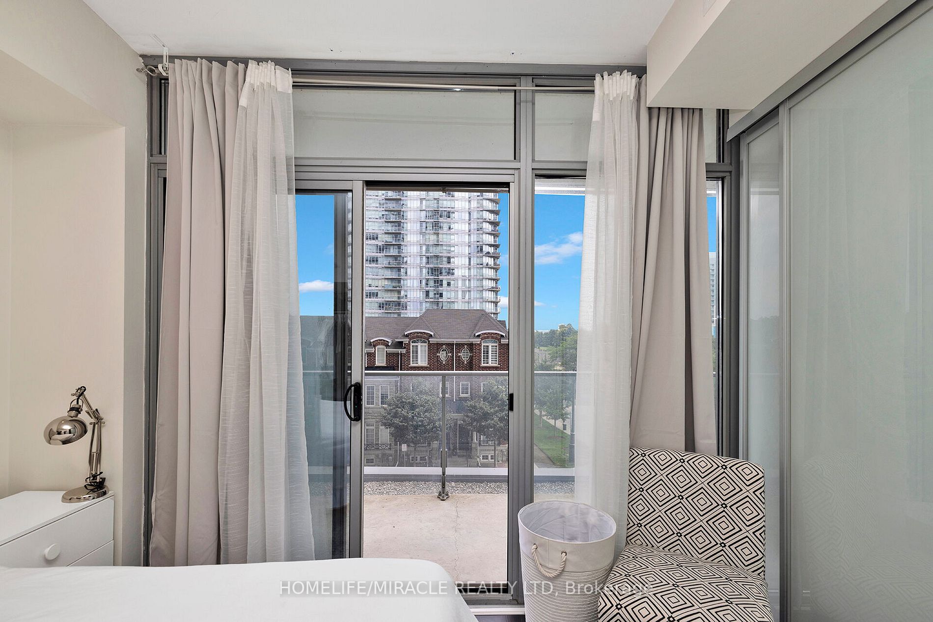 103 The Queensway Ave, #301