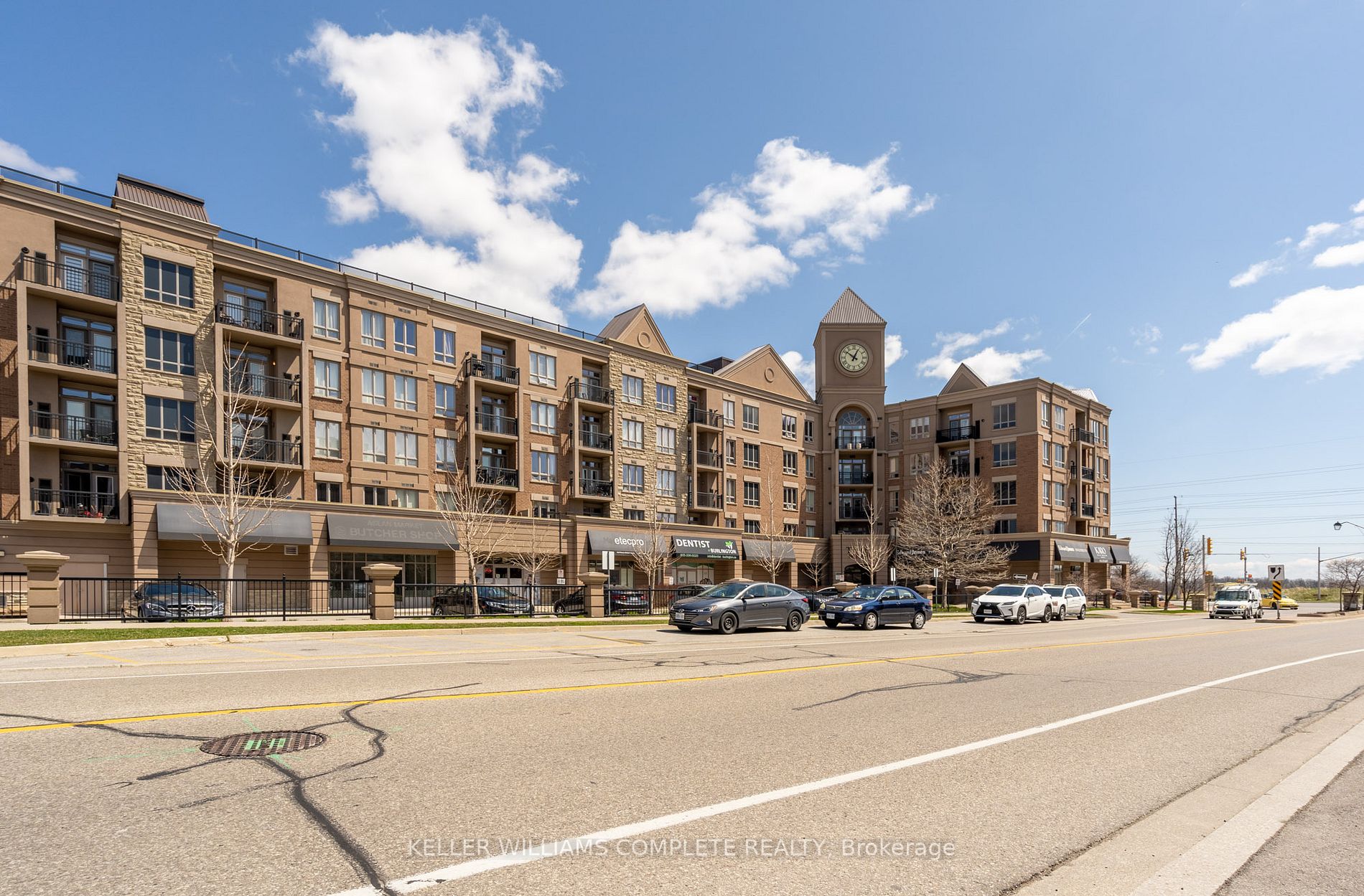 5327 Upper Middle Rd, #411