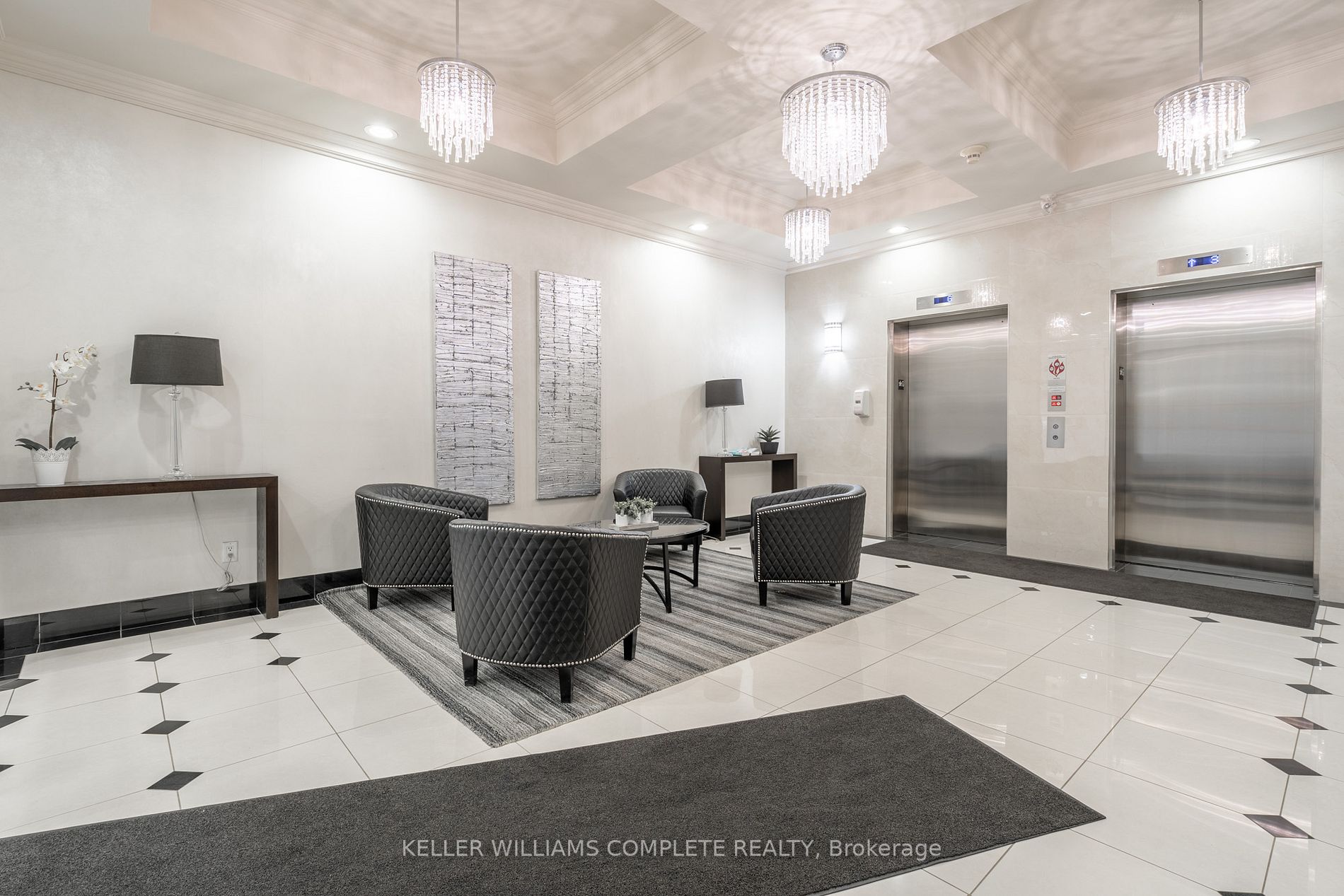 5327 Upper Middle Rd, #411