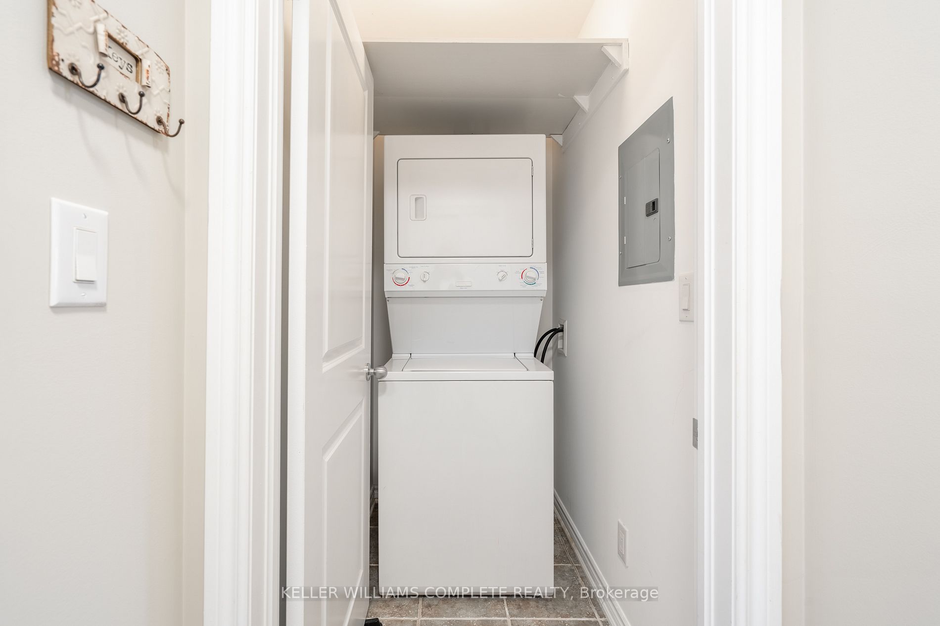 5327 Upper Middle Rd, #411