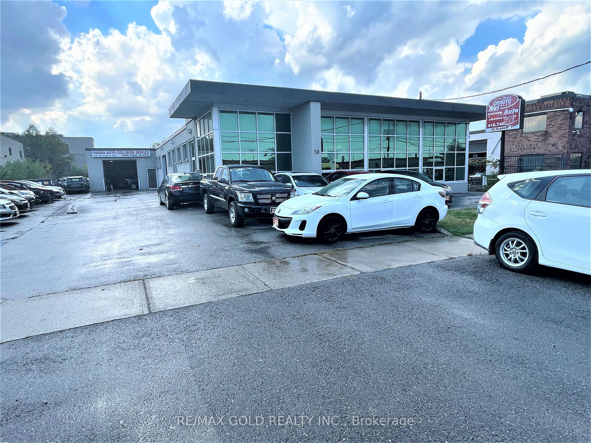 50 Brydon Dr
