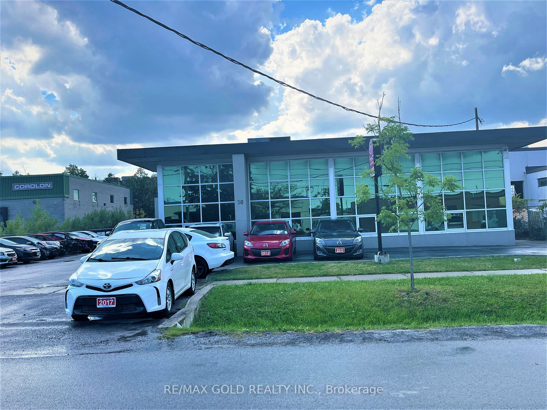 50 Brydon Dr