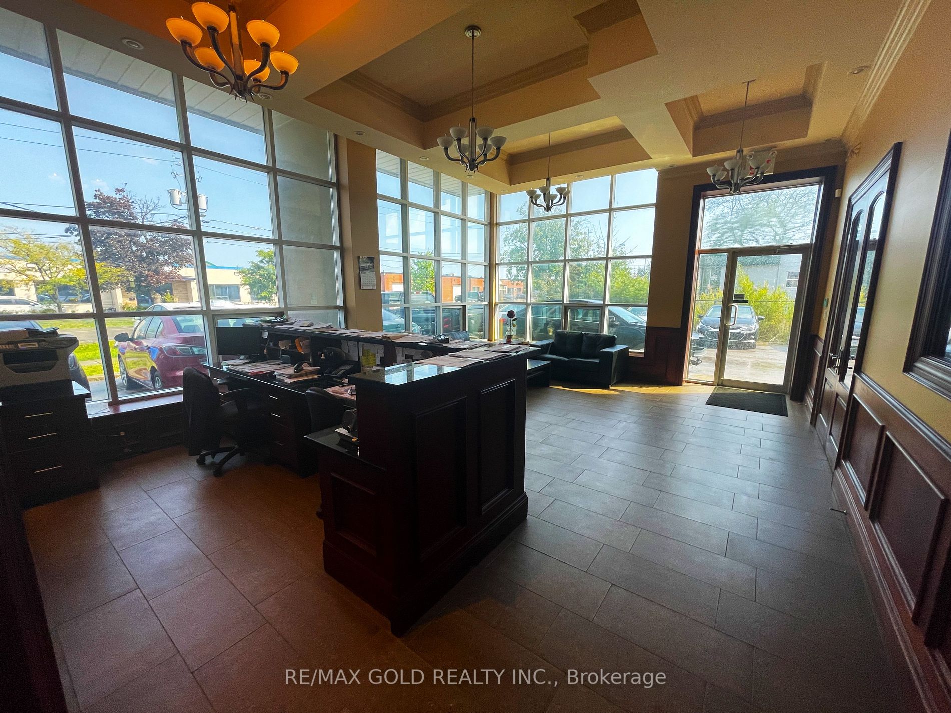 50 Brydon Dr