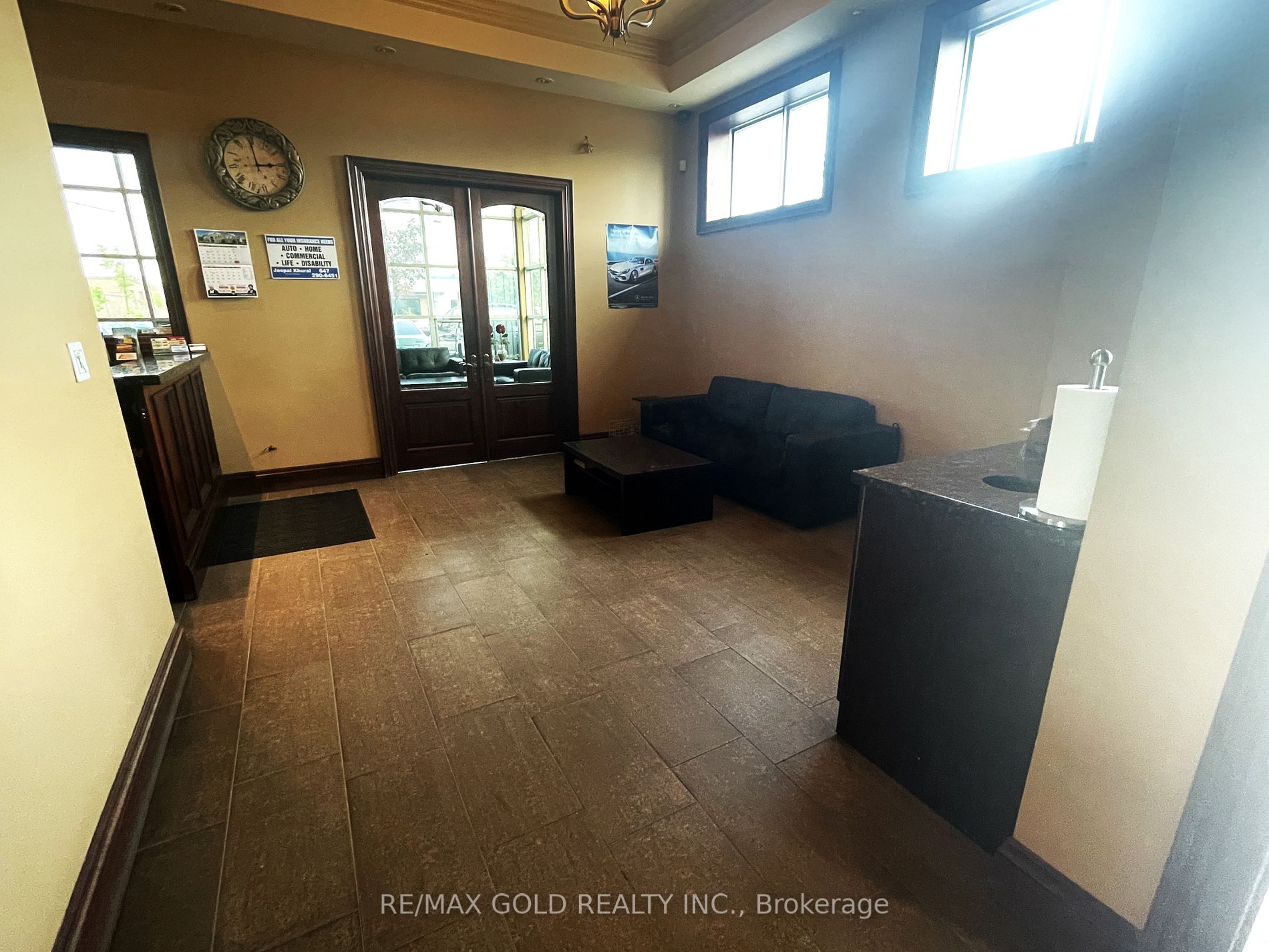 50 Brydon Dr