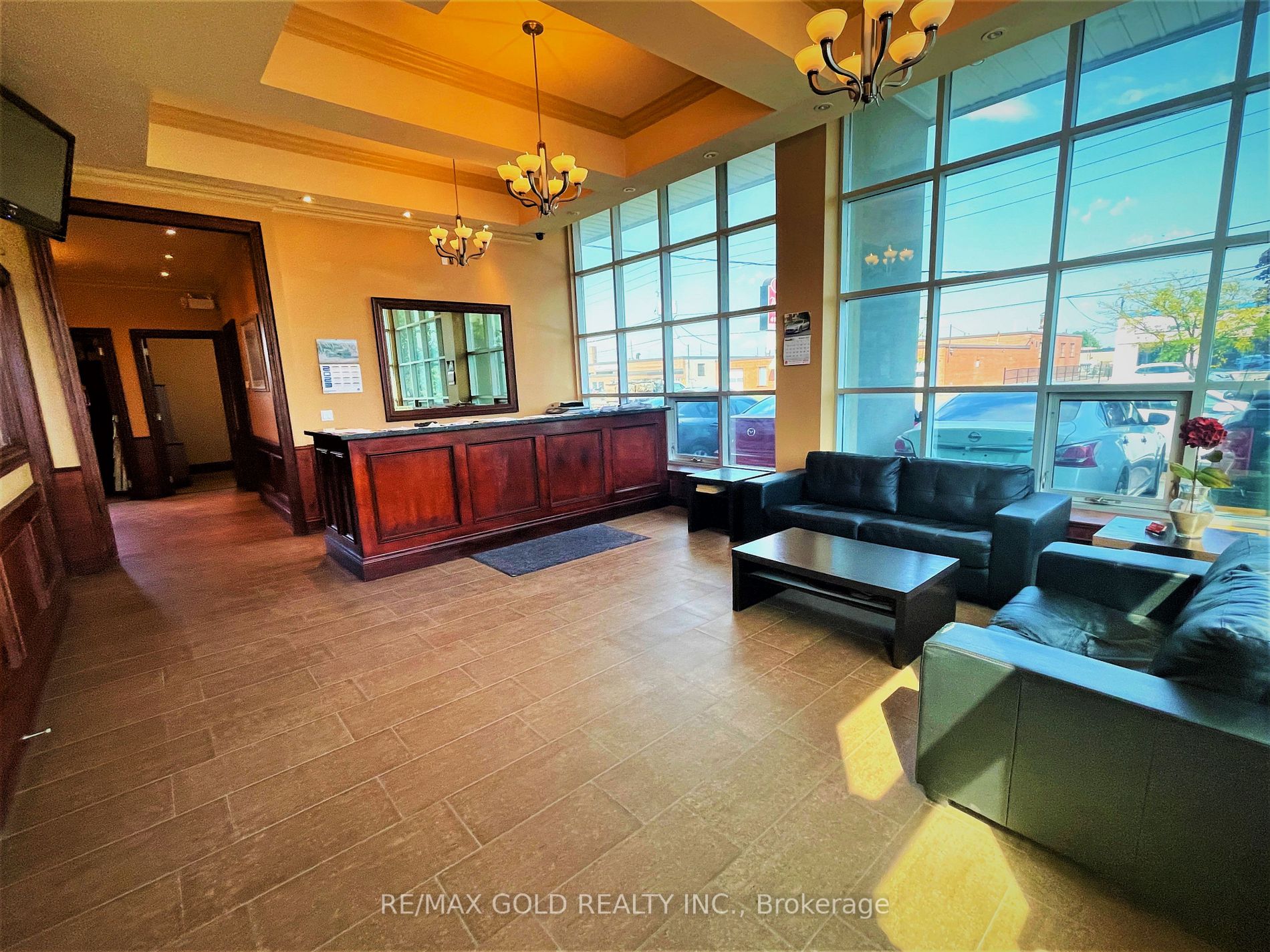 50 Brydon Dr