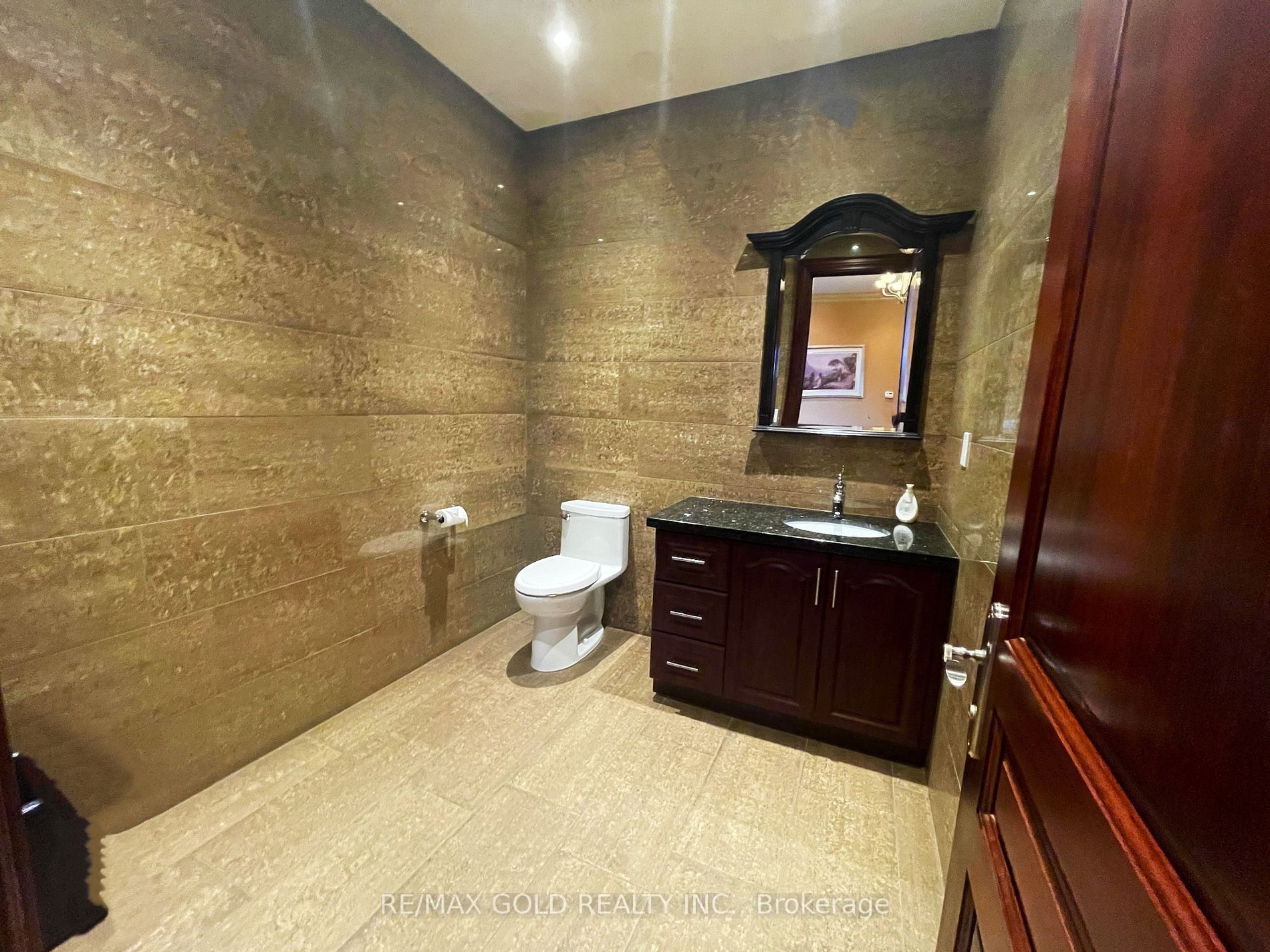 50 Brydon Dr