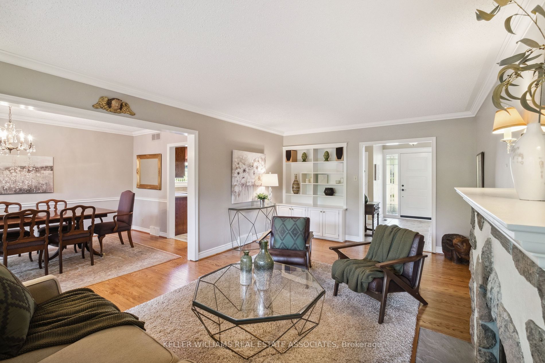 134 Rexway Drive