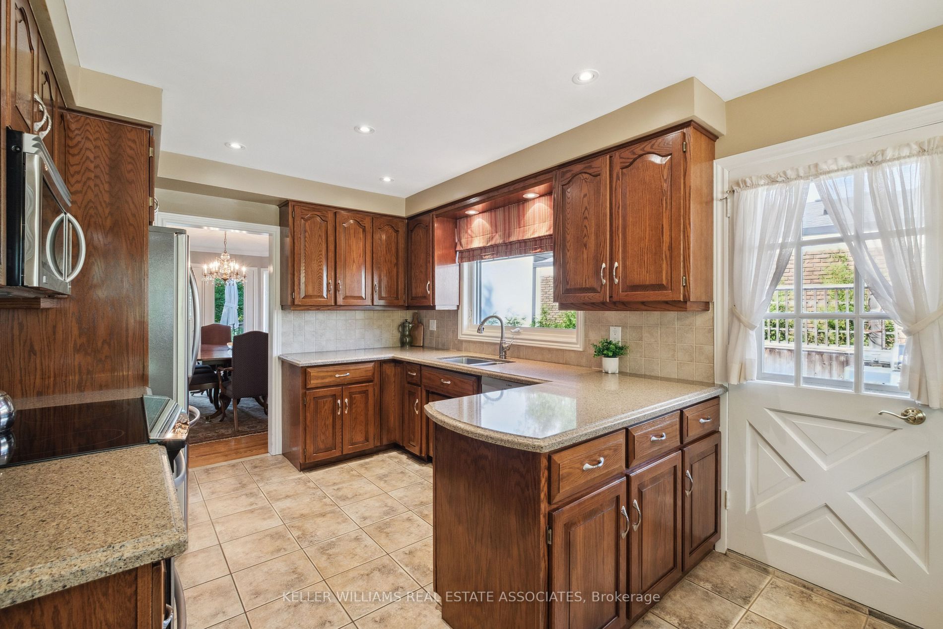 134 Rexway Drive