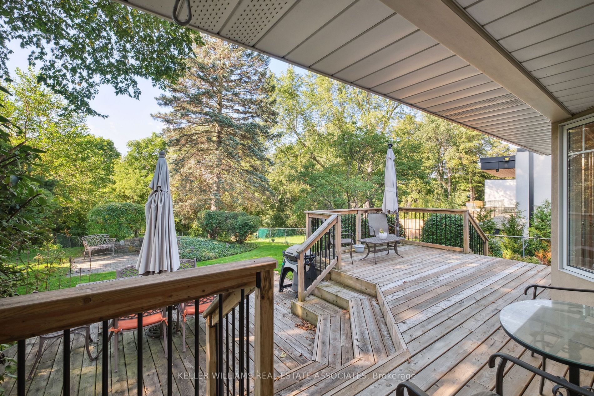 134 Rexway Drive