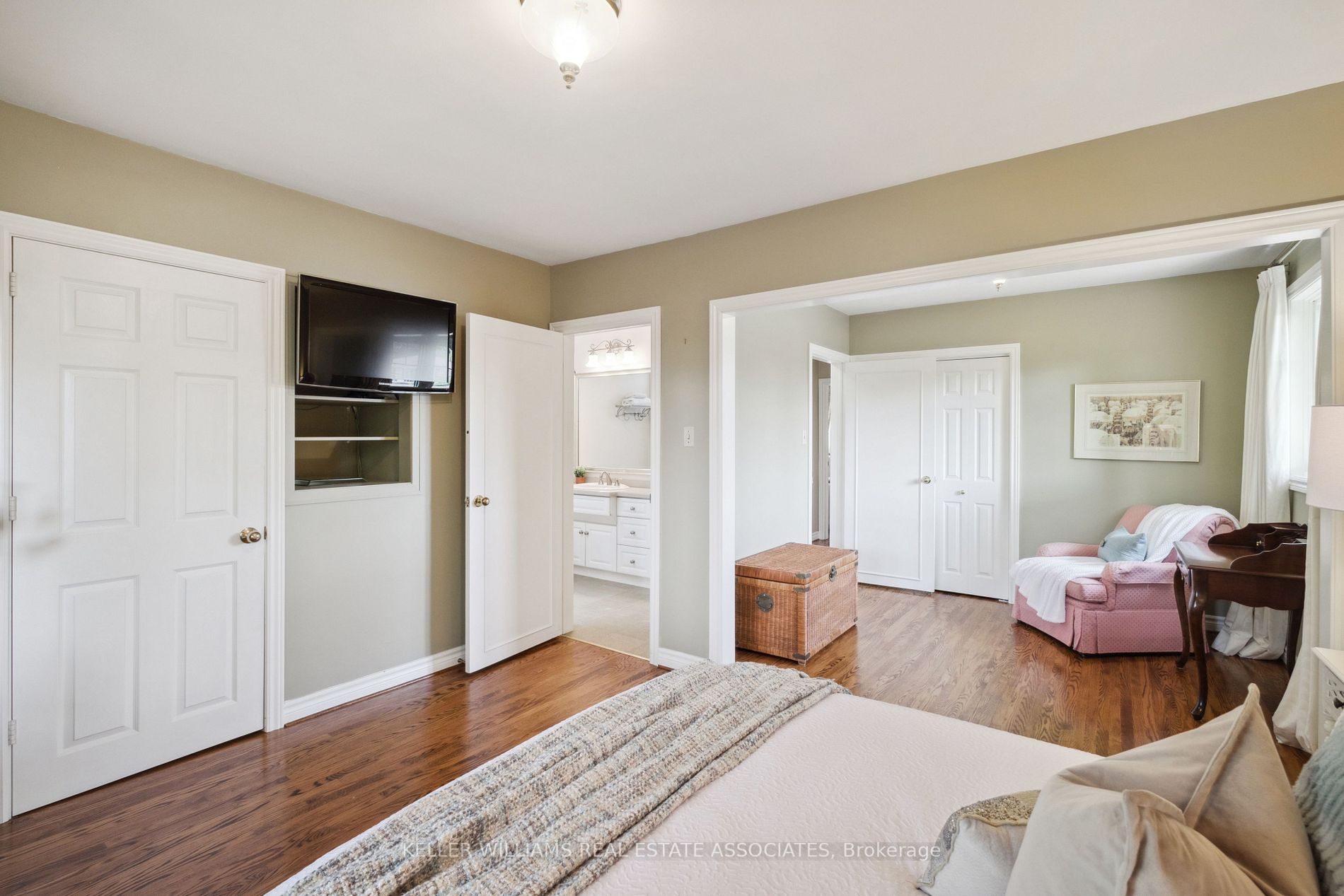 134 Rexway Drive