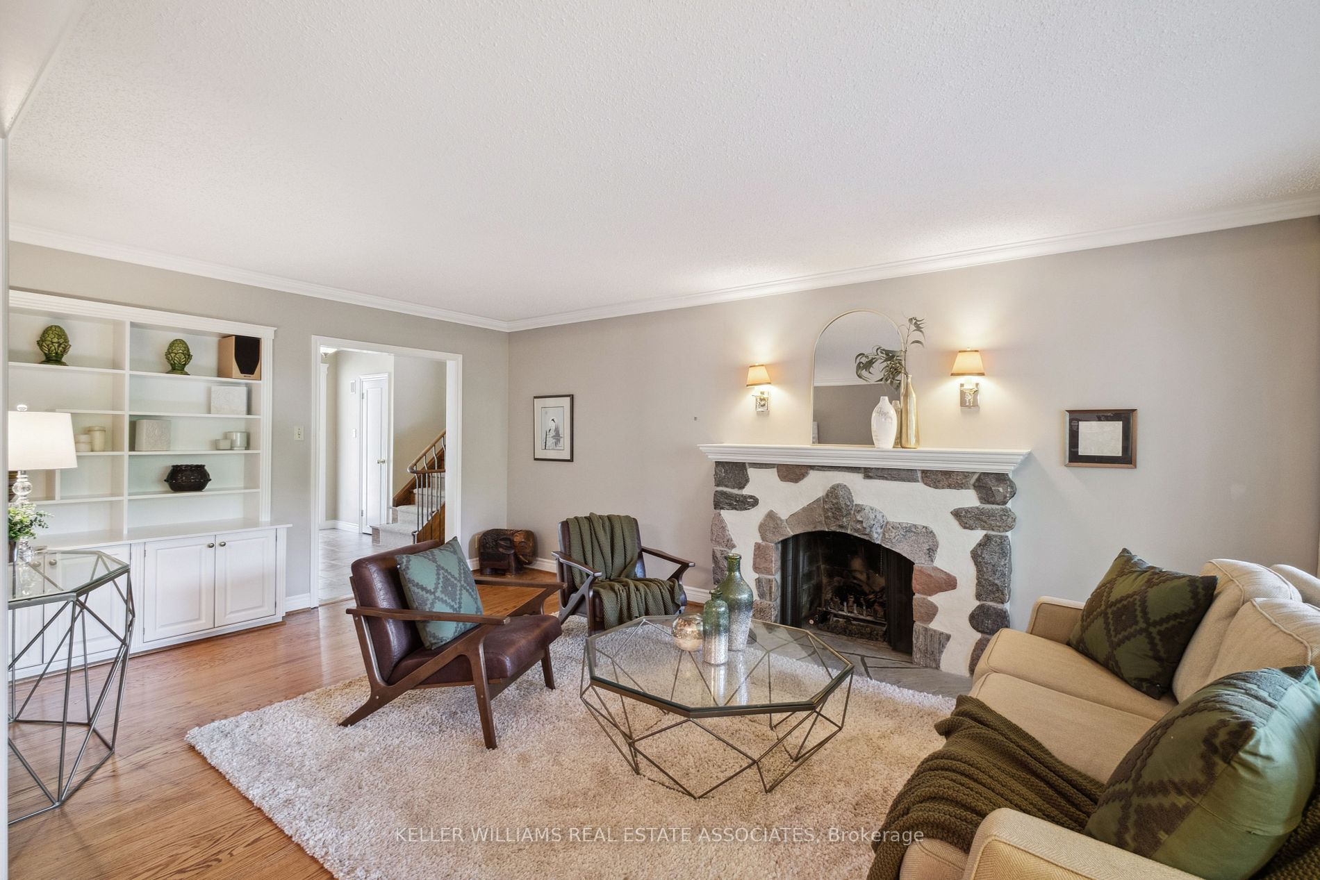 134 Rexway Drive