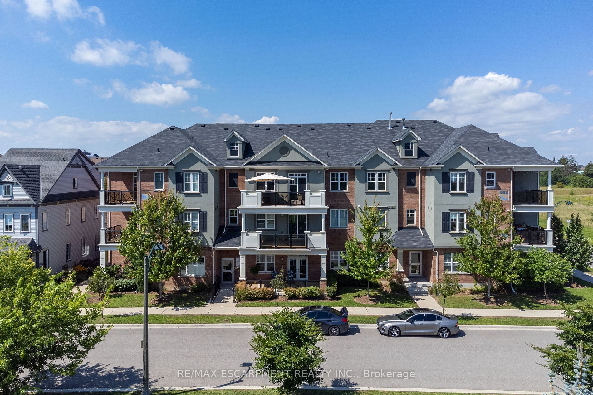 275 Roxton Rd, #306